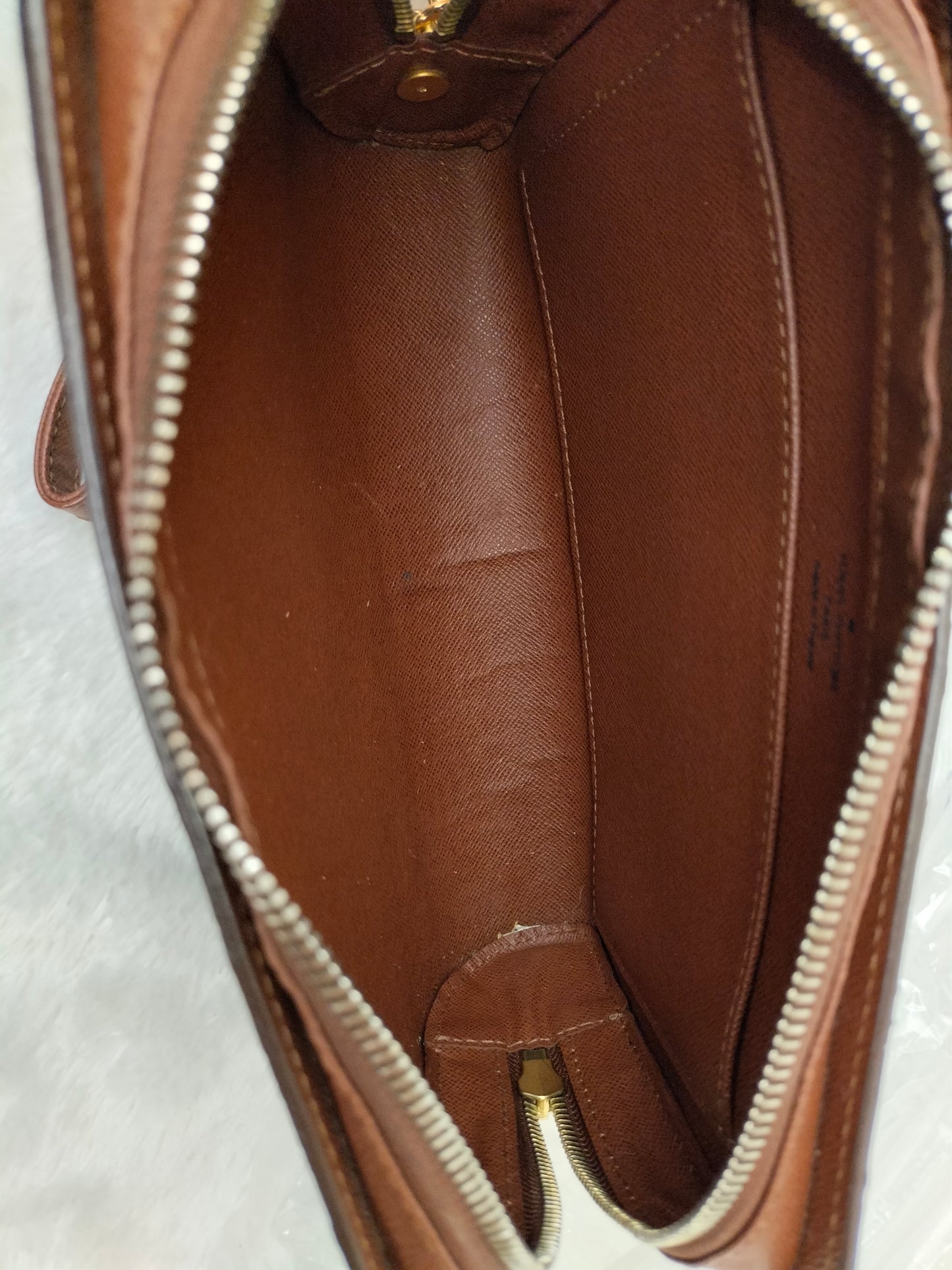 LV Orsay Monogram 2008