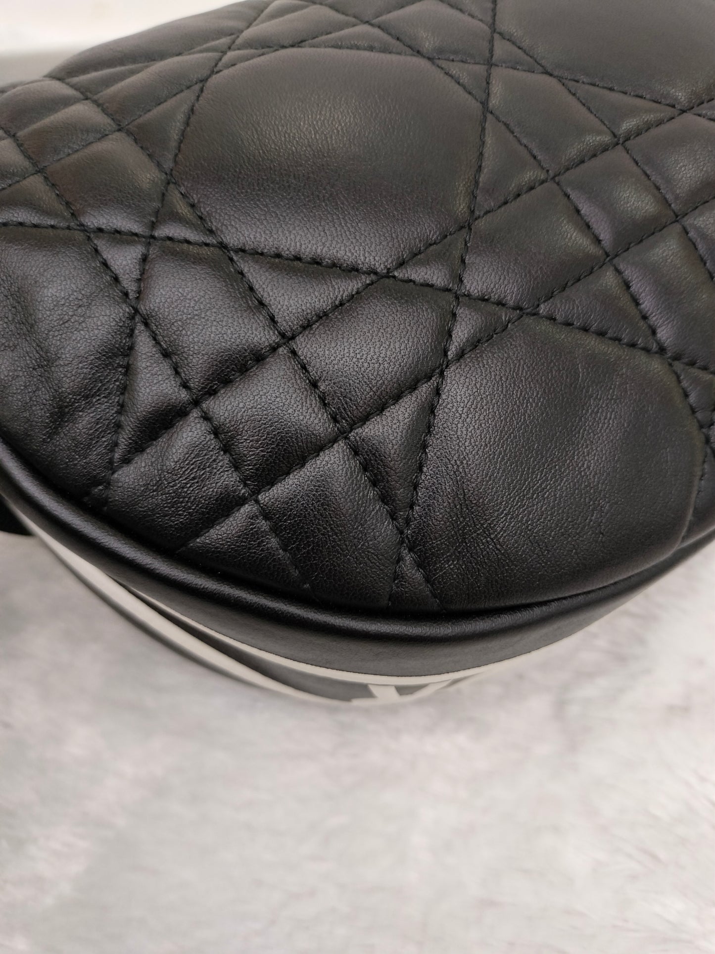 Dior Vibe Medium Cannage Lamb Black White GHW 2022