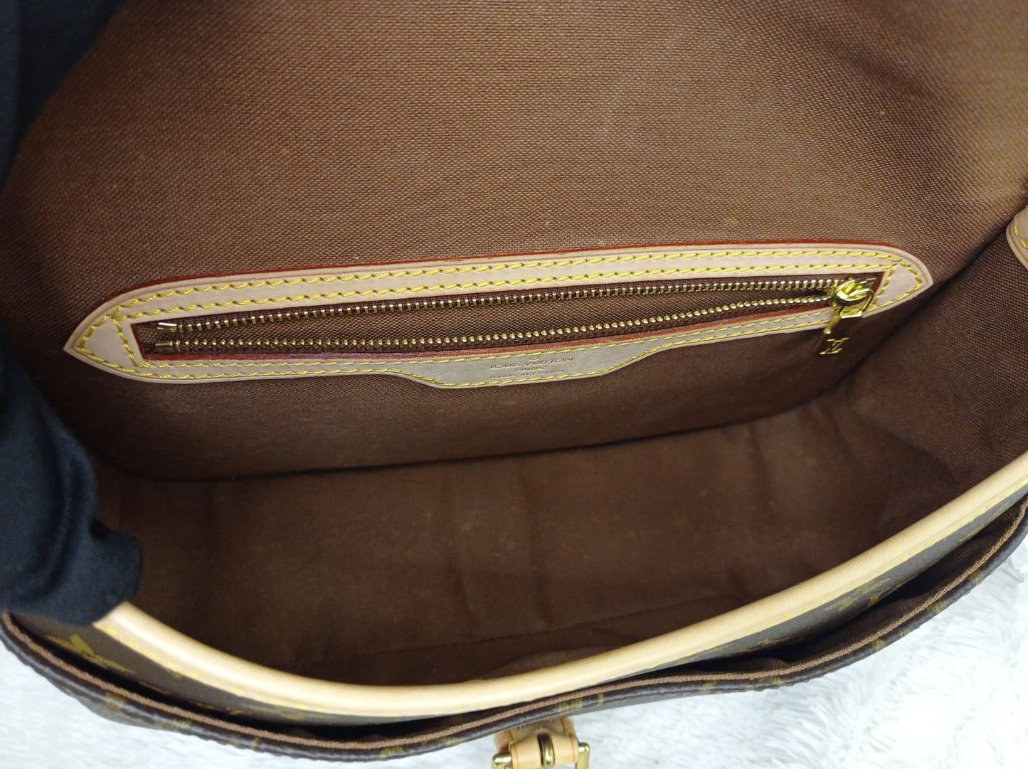 LV Sologne Shoulder Monogram
