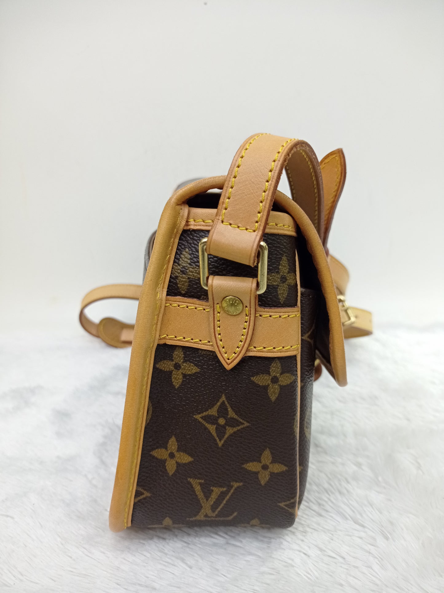 LV Sologne Shoulder Monogram
