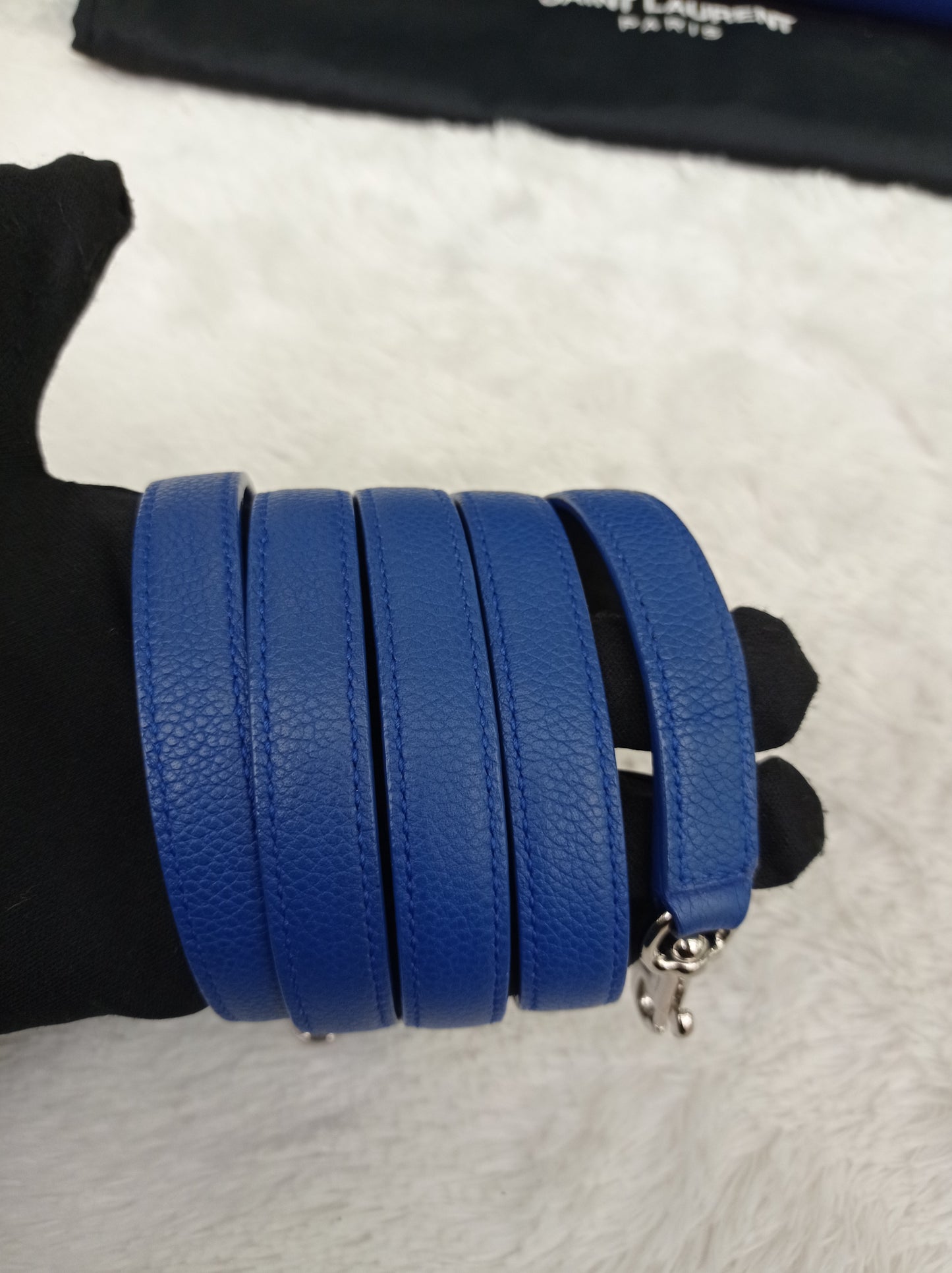 YsL SDJ Mini Grained Blue SHW 2015
Size 26 x 21 x 12cm