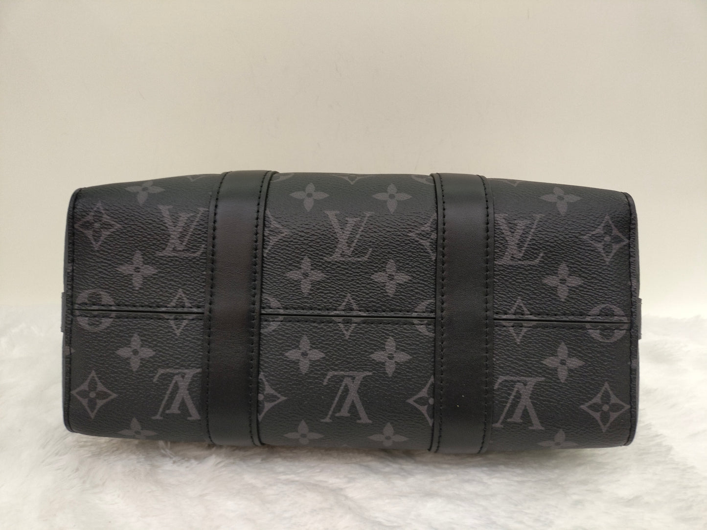 LV City Keepall Monogram Eclipse (CHIP)