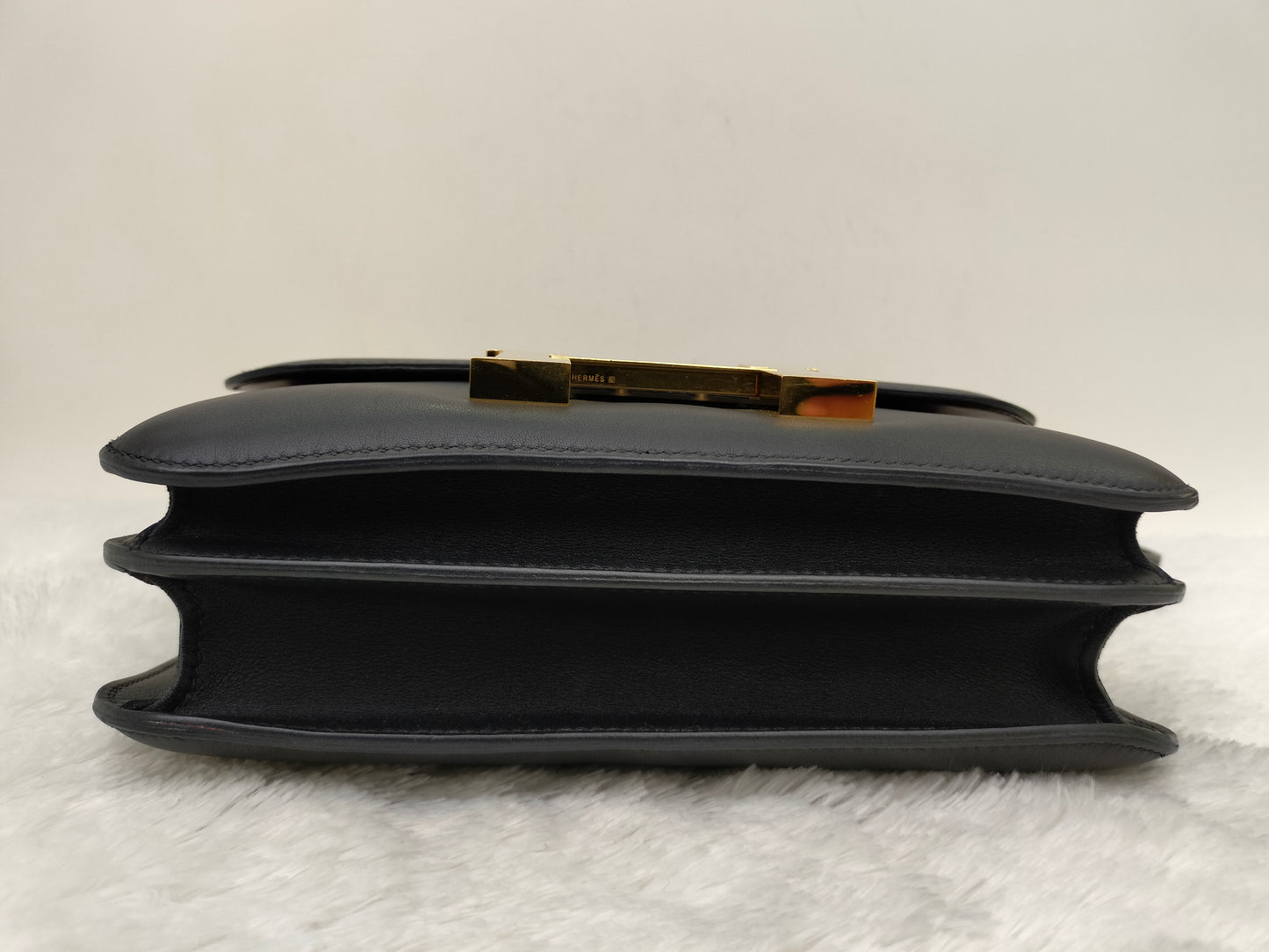 C24 HSS Evercolour Black RH GHW #A