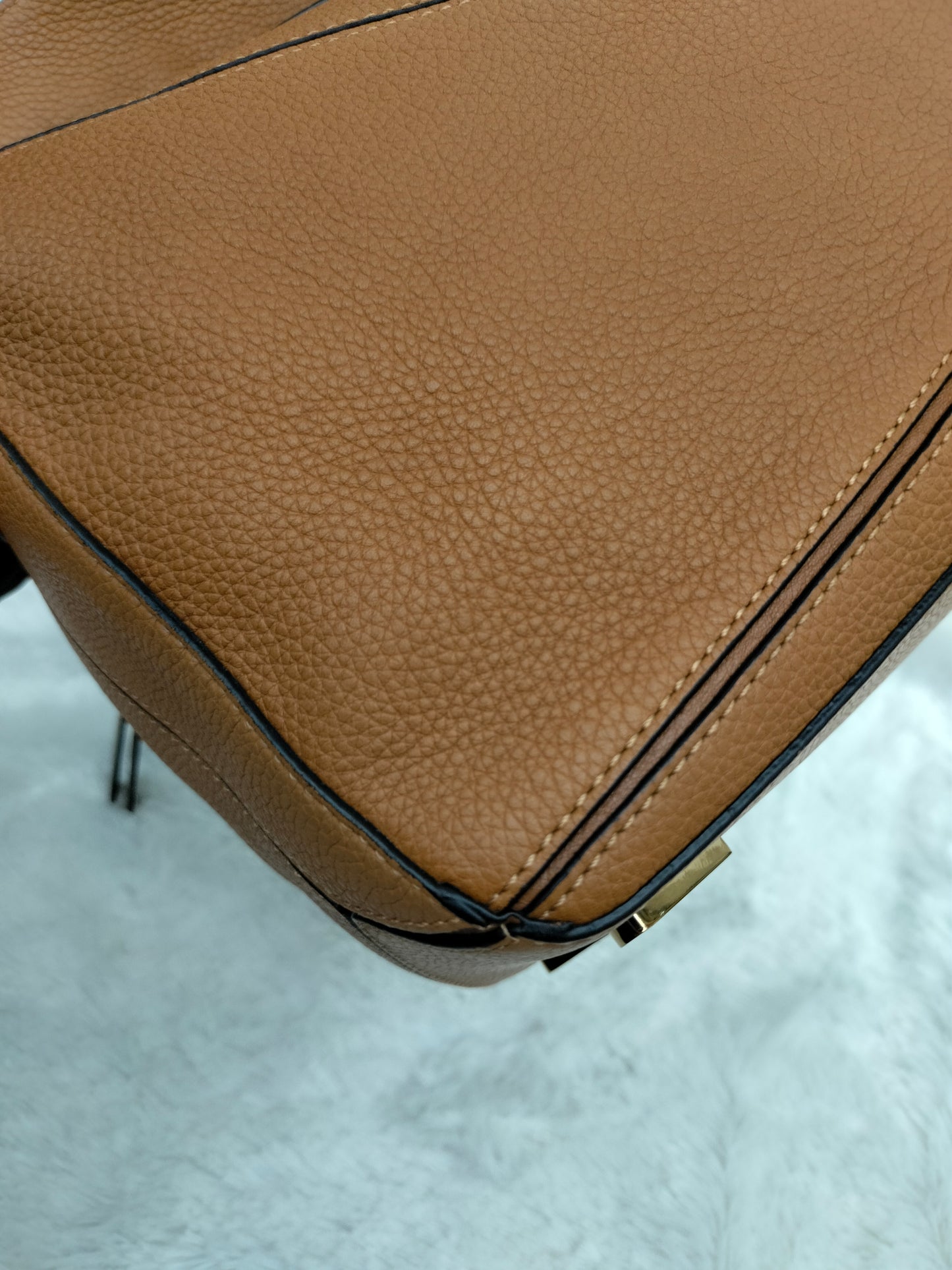 Loewe Puzzle Medium Grained Tan GHW 2018