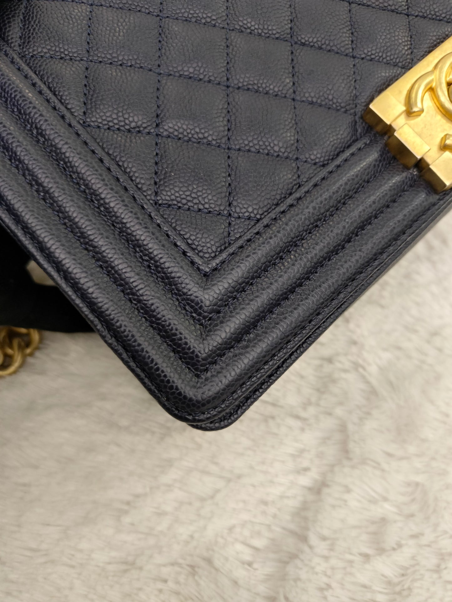 Chanel Boy 25 Caviar Navy GHW #25