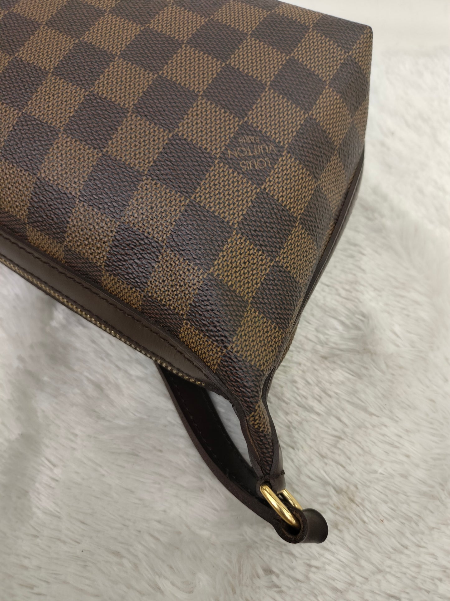 LV illovo PM Damier