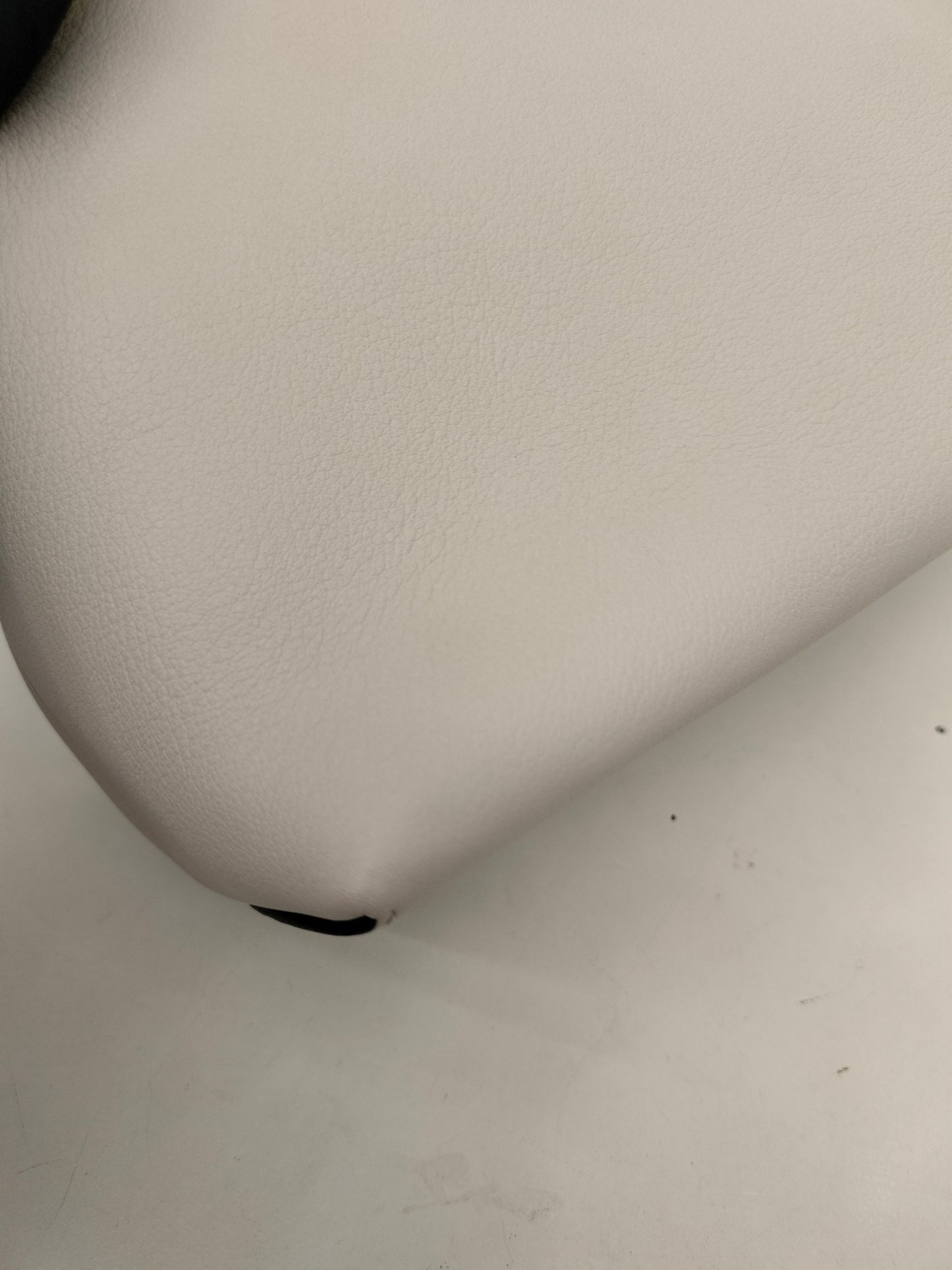 Fendi BTW Medium Off White Handle Python SHW 2017