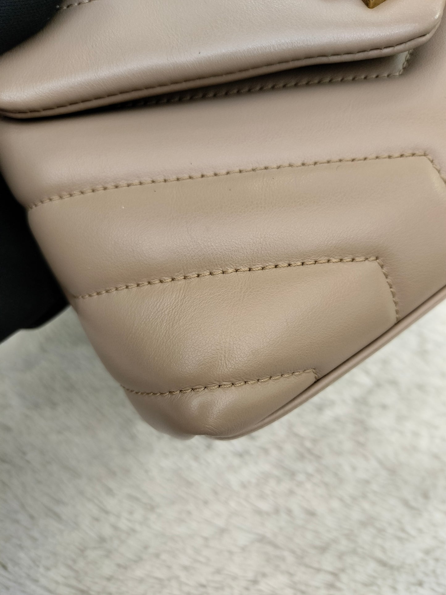 YsL Lou Lou Toy Chevron Beige GHW 2022