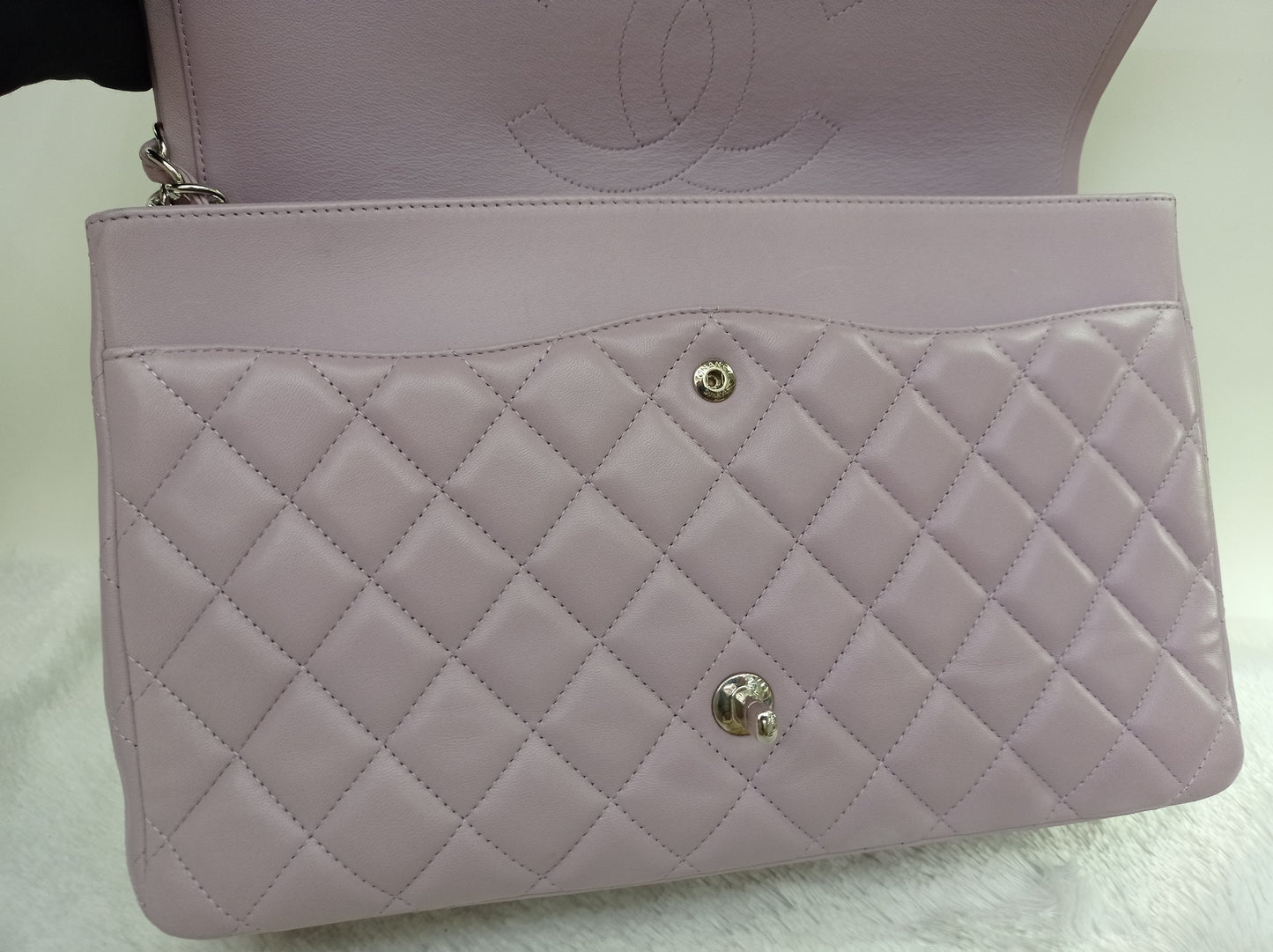 Chanel Maxi Lamb Lilac SHW DF #16