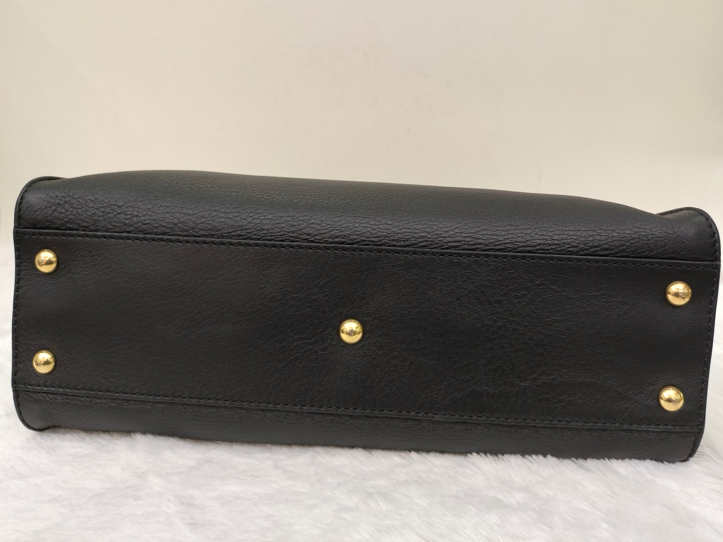 Fendi Peekaboo Reguler Black GHW