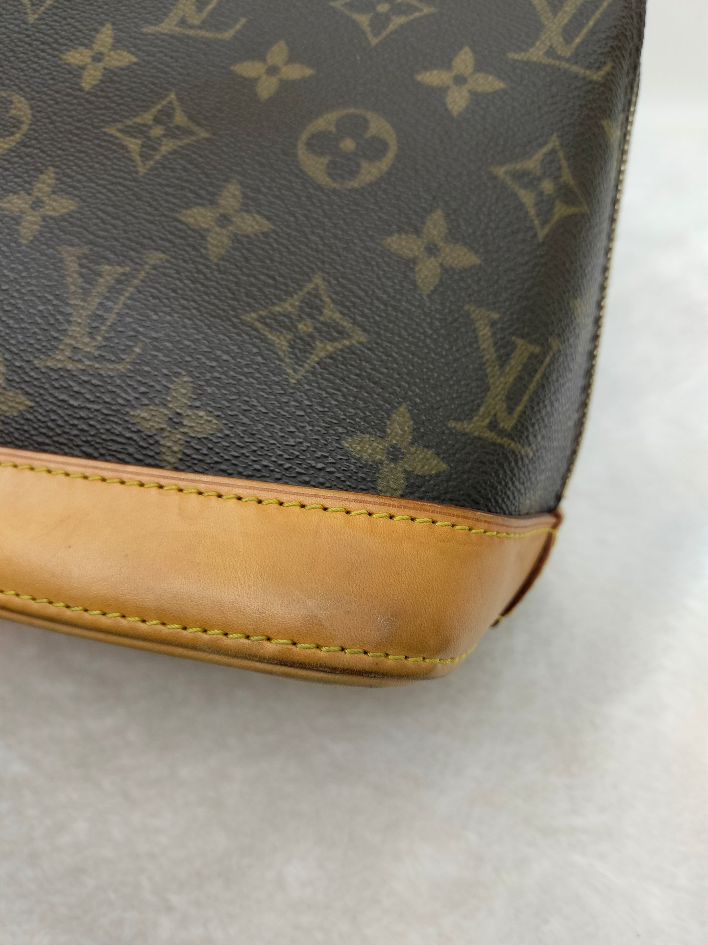 LV Alma PM Monogram 2006