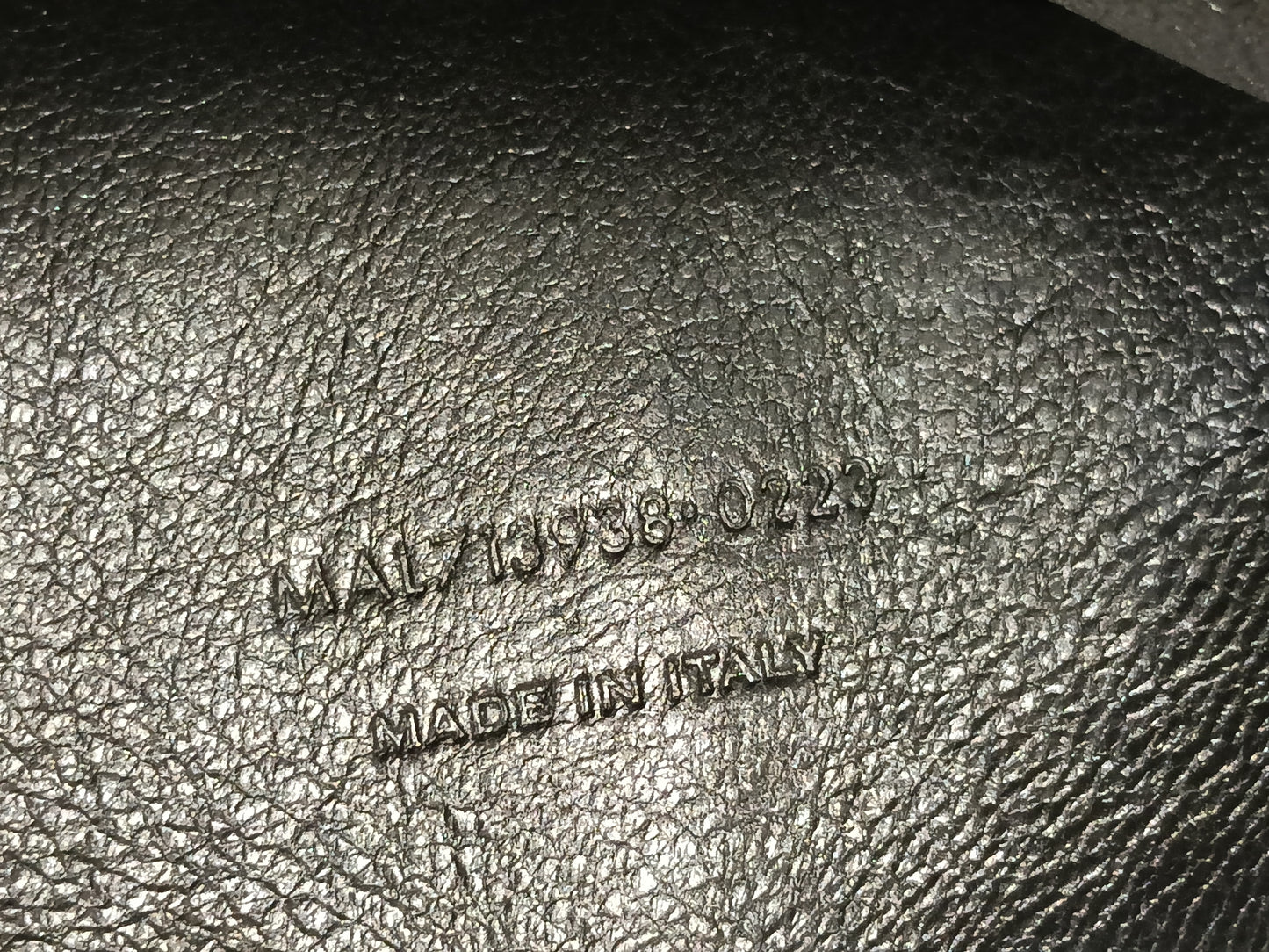 YsL Le 5 A7 Supple Small Calfskin Dusty Grey GHW 2023