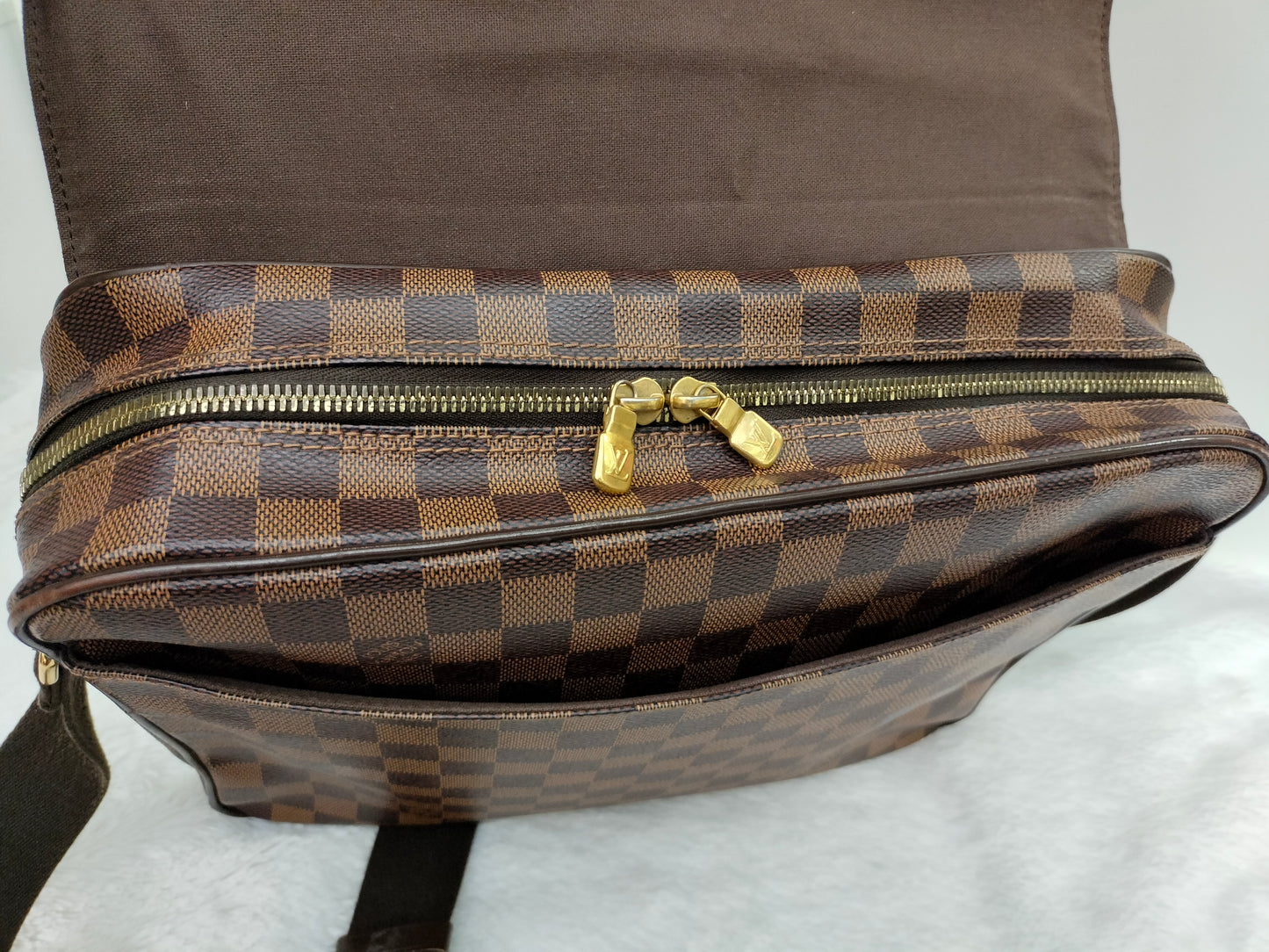 LV Shelton MM Damier 2012