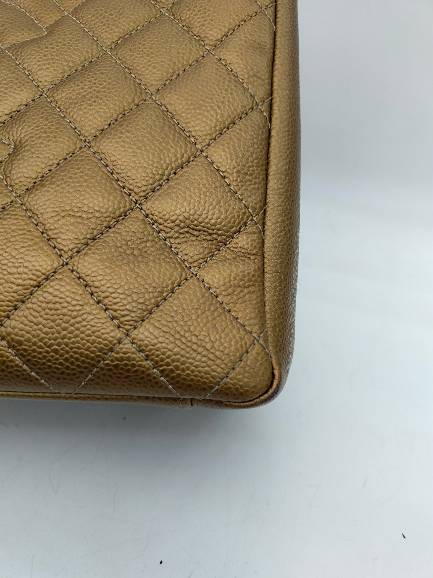 Chanel GST Caviar Gold RGHW #17