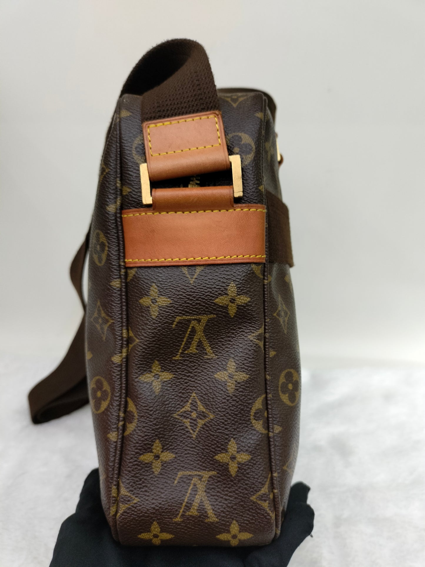 LV Sac Bosphore Monogram 2005