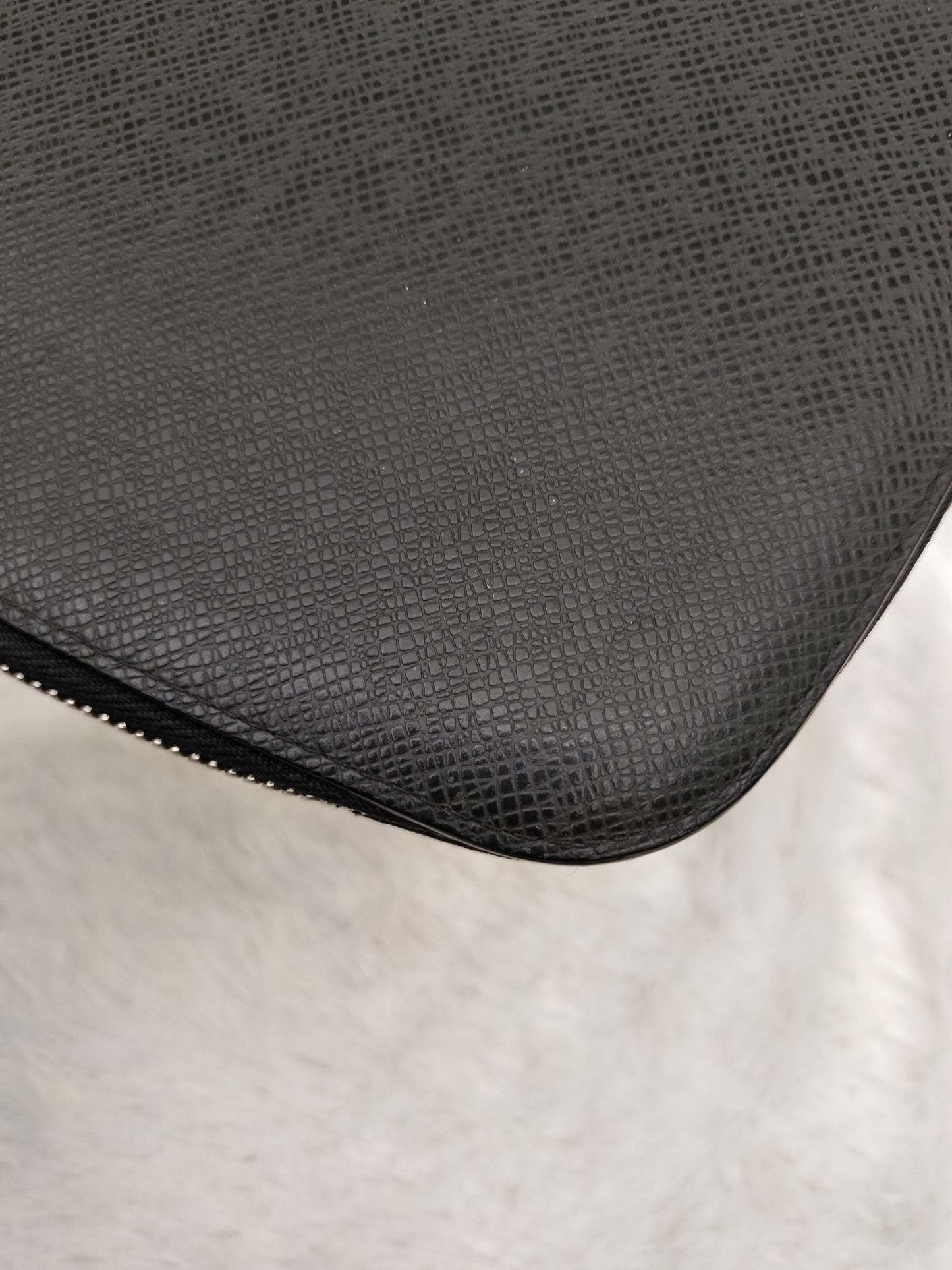 LV Atoll Ardoise Taiga Black