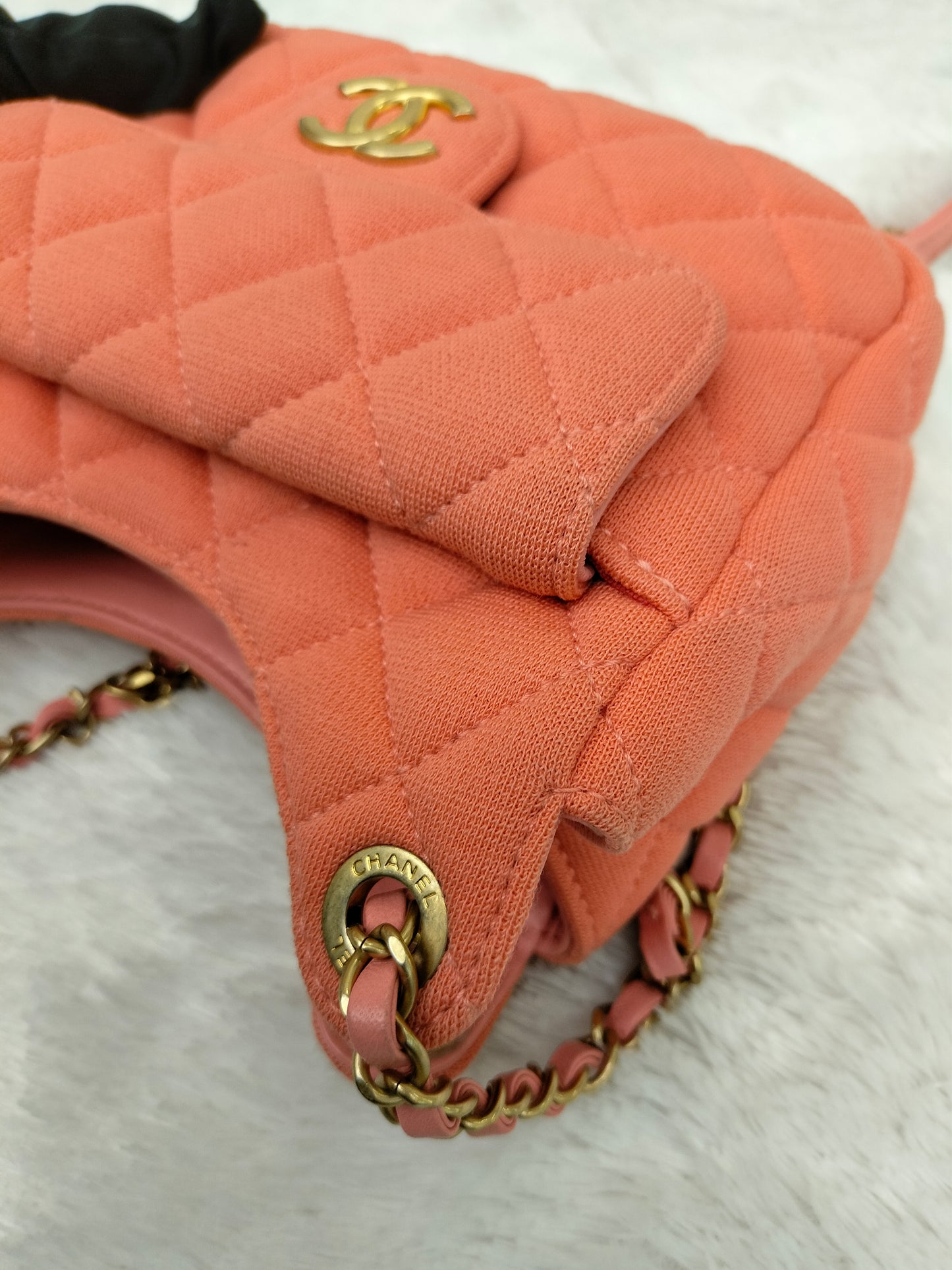 Chanel Wavy Canvas Orange GHW 2023 (CHIP)