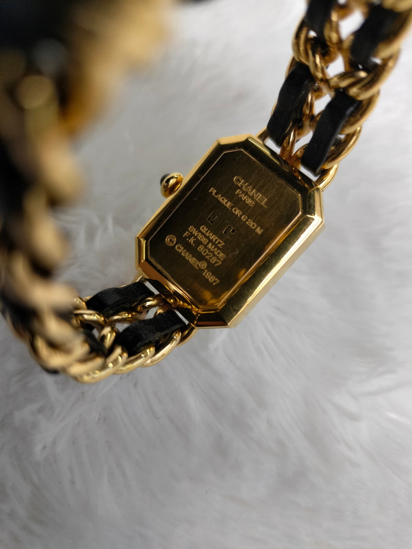 Chanel Watch Black GHW size M