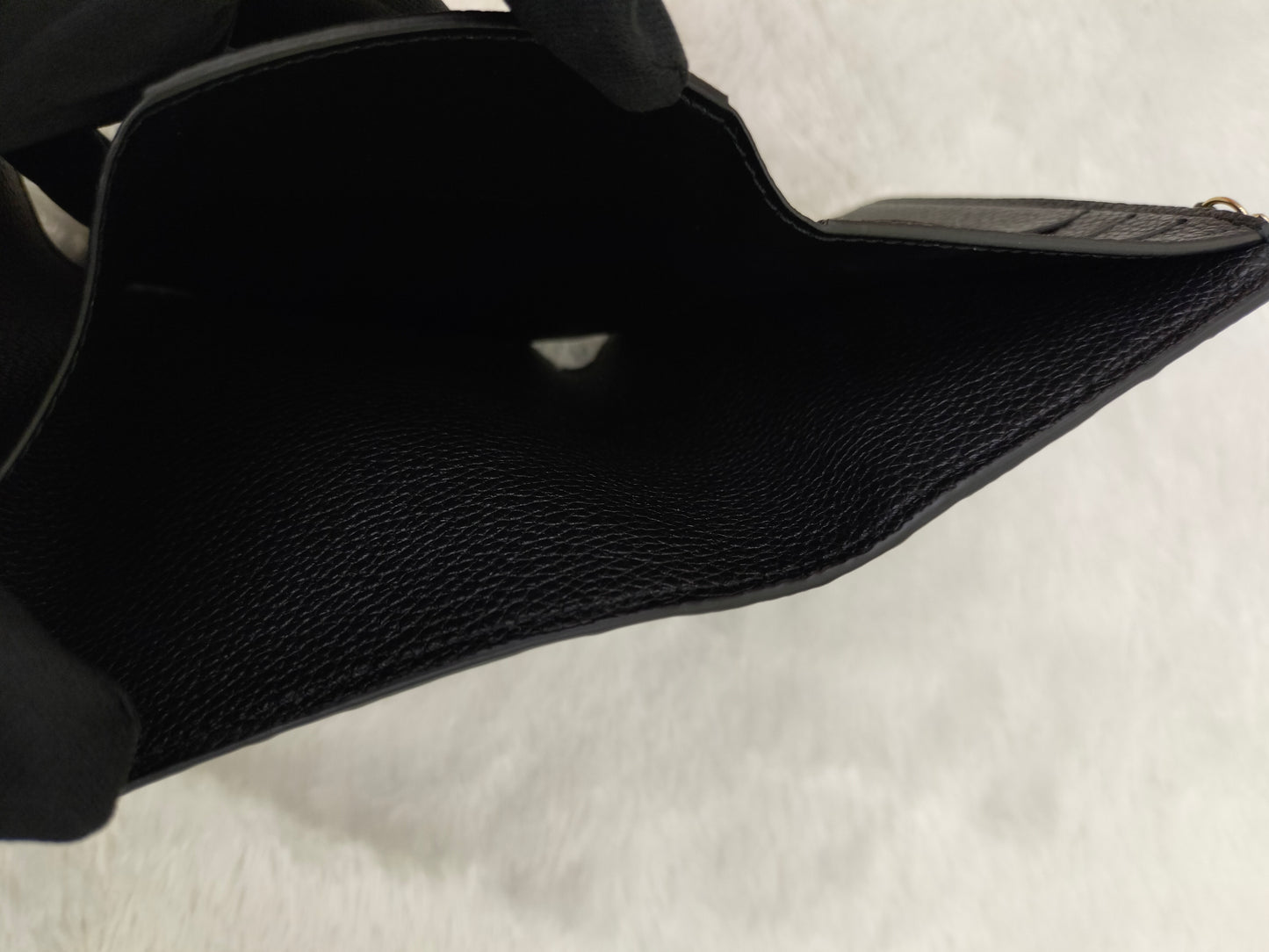 LV Portefeuille Victorine Monogram Empreinte Noir 2025 (CHIP)