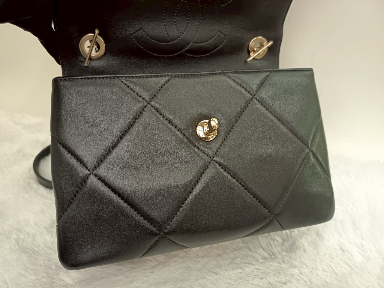 Chanel CC Trendy Small Lamb Black LGHW #28