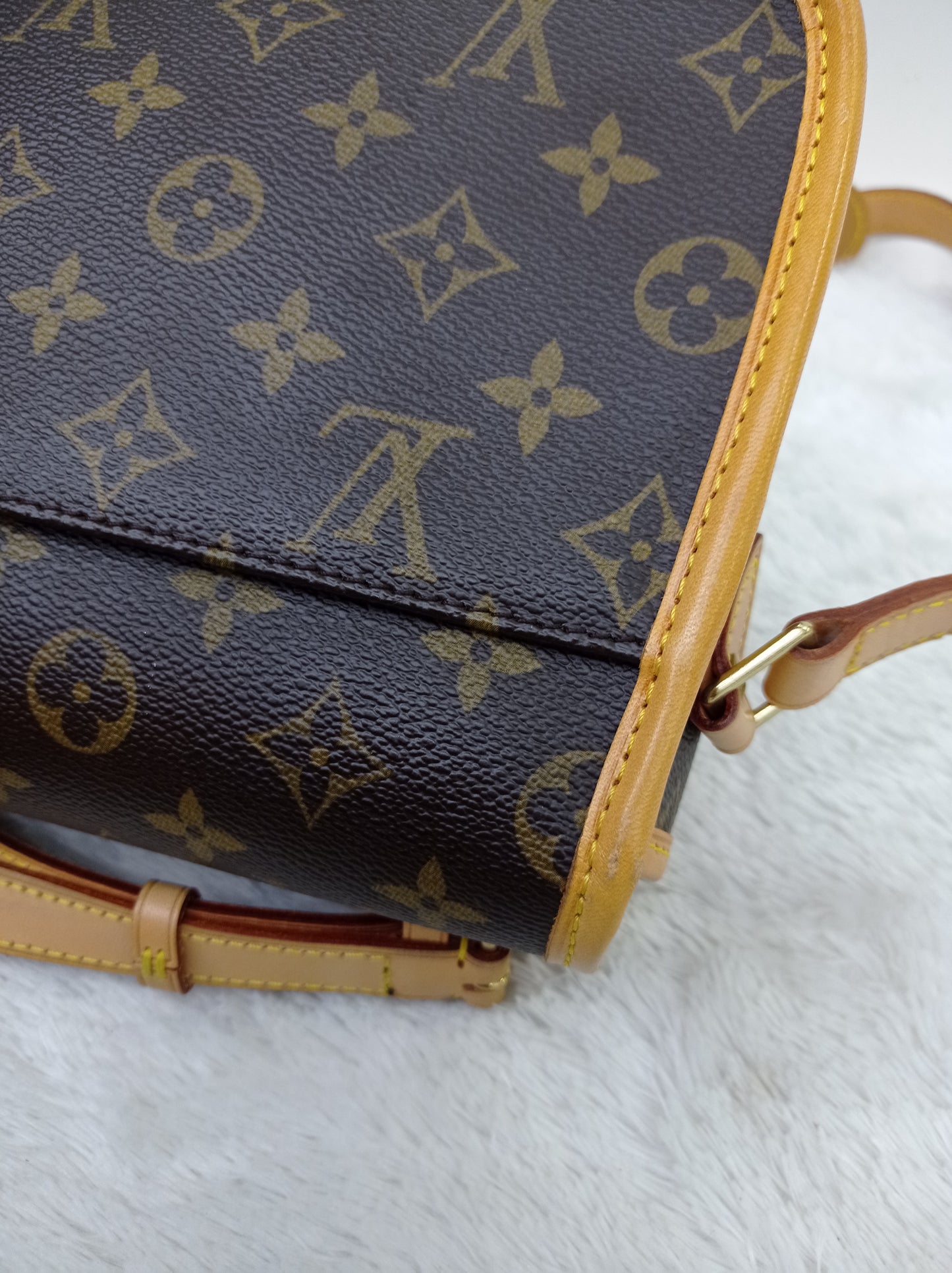 LV Sologne Shoulder Monogram