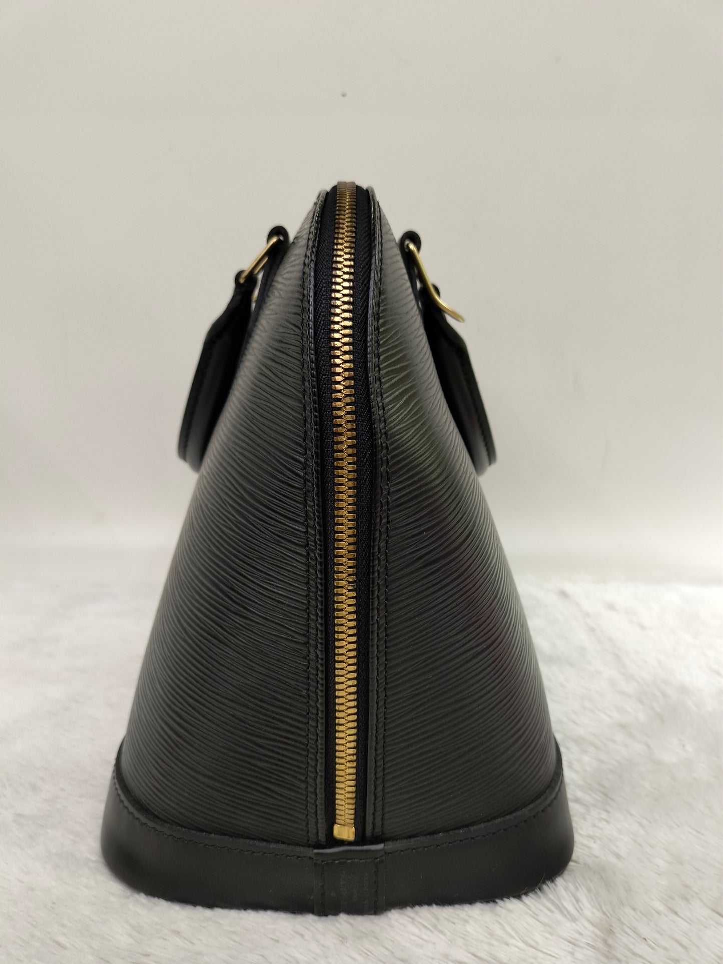 LV Alma PM Epi Black Vintage