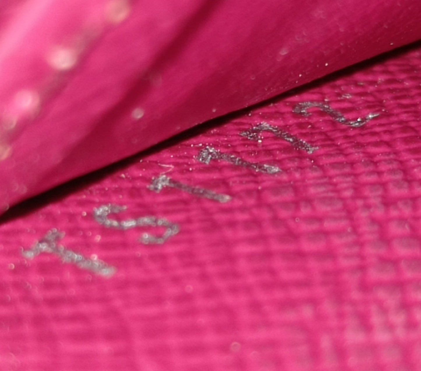 LV Zippy Coin Purse Epi Fuchsia