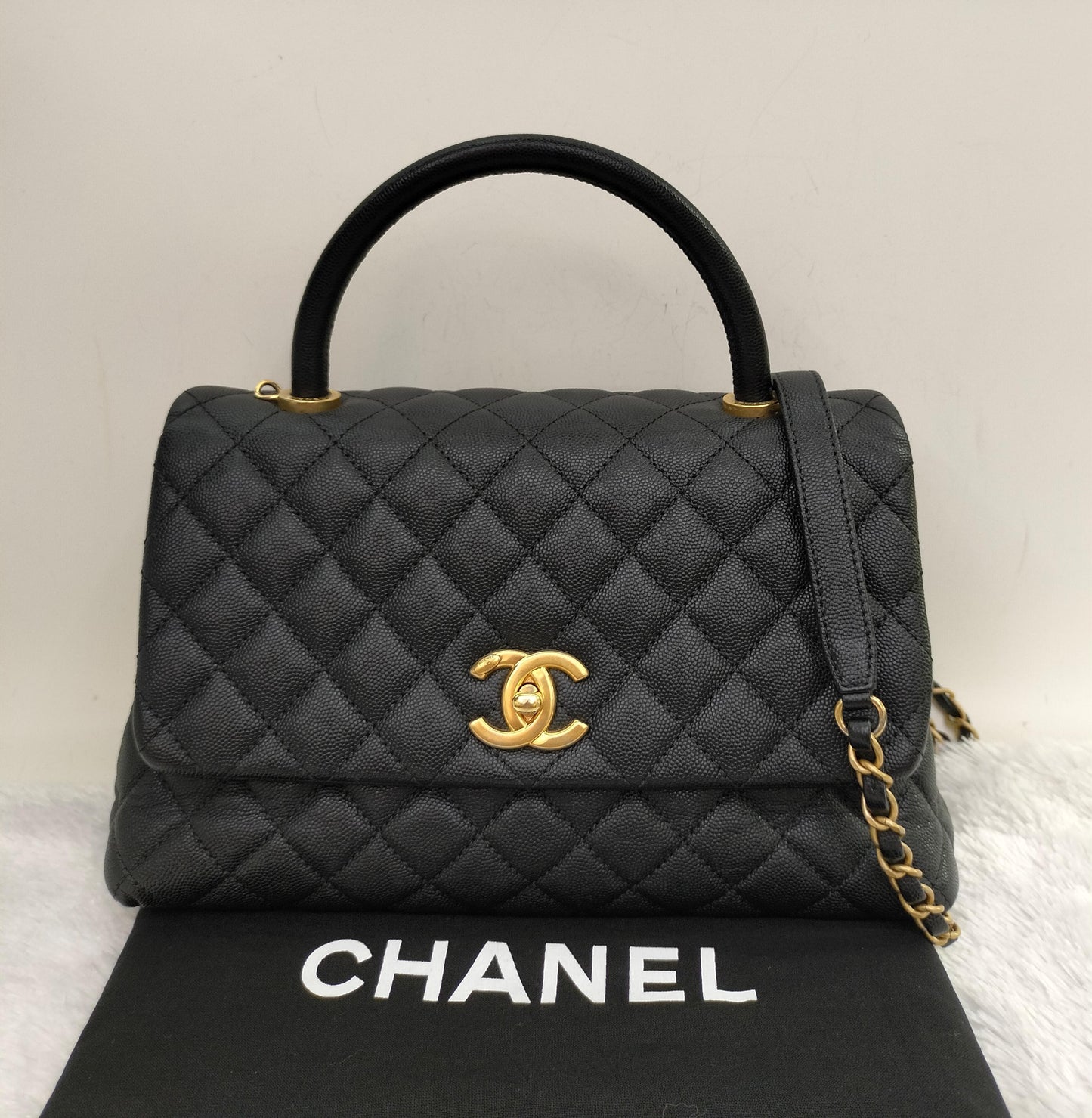 Chanel Coco Handle Medium Caviar Black GHW #25