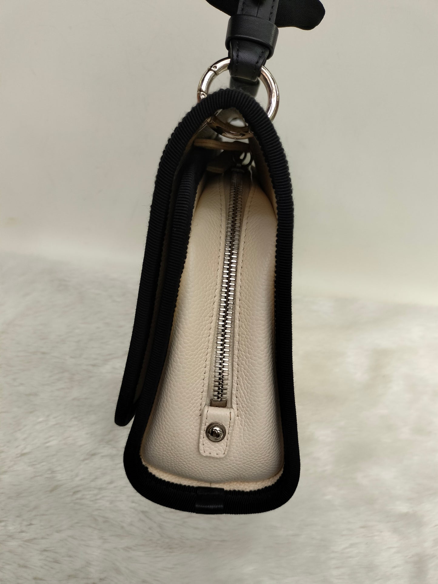 Chanel Flap Caviar White Black SHW #25