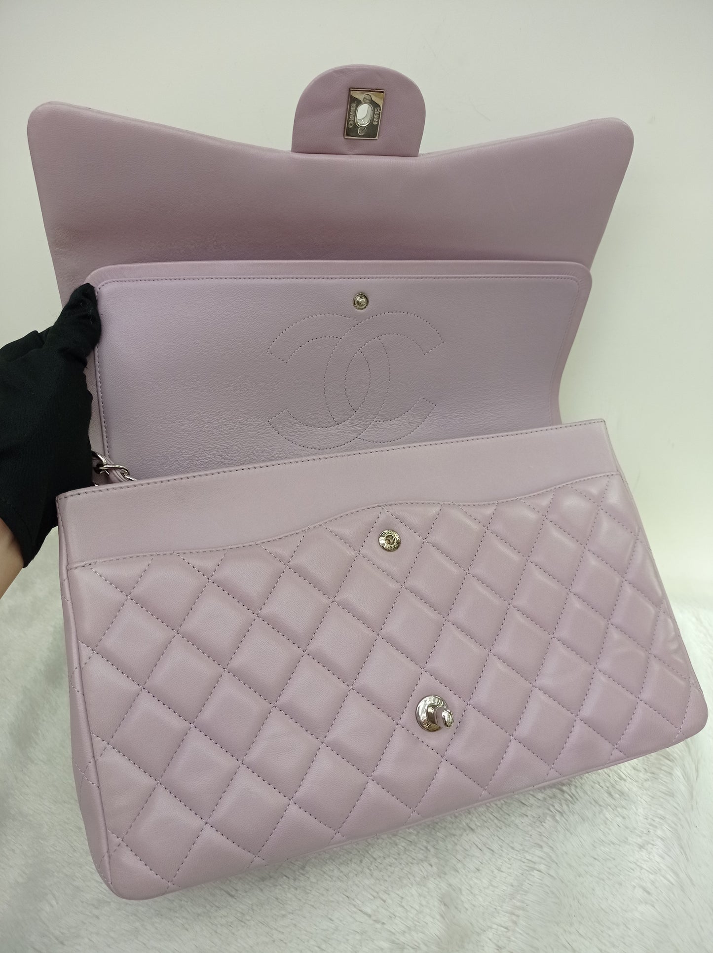 Chanel Maxi Lamb Lilac SHW DF #16