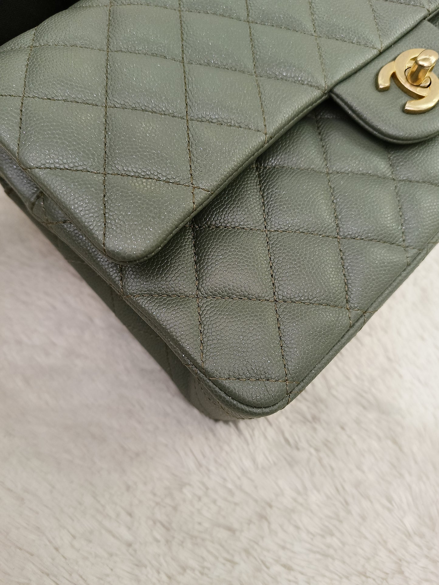 Chanel Medium Caviar Light Green GHW DF #25