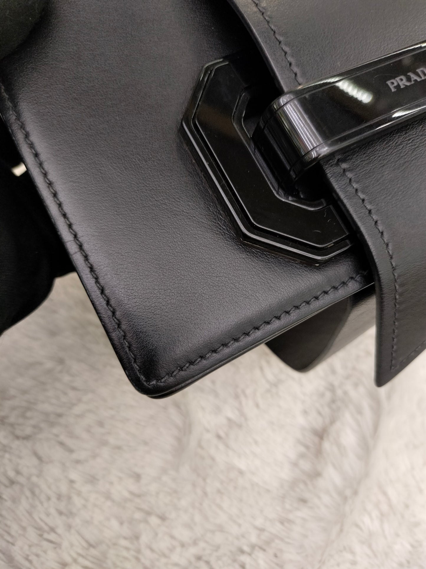 Prada City Calf Nero SHW 2017