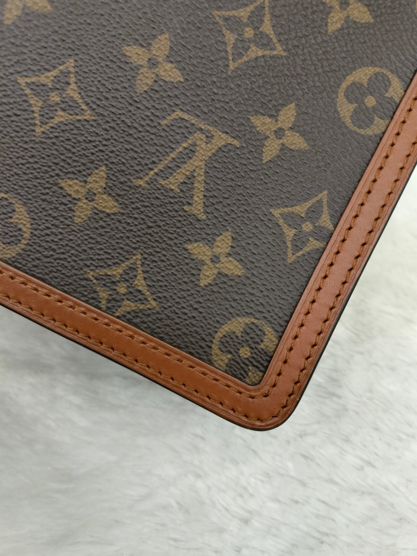 LV Dauphine Mini Monogram Reverse 2019