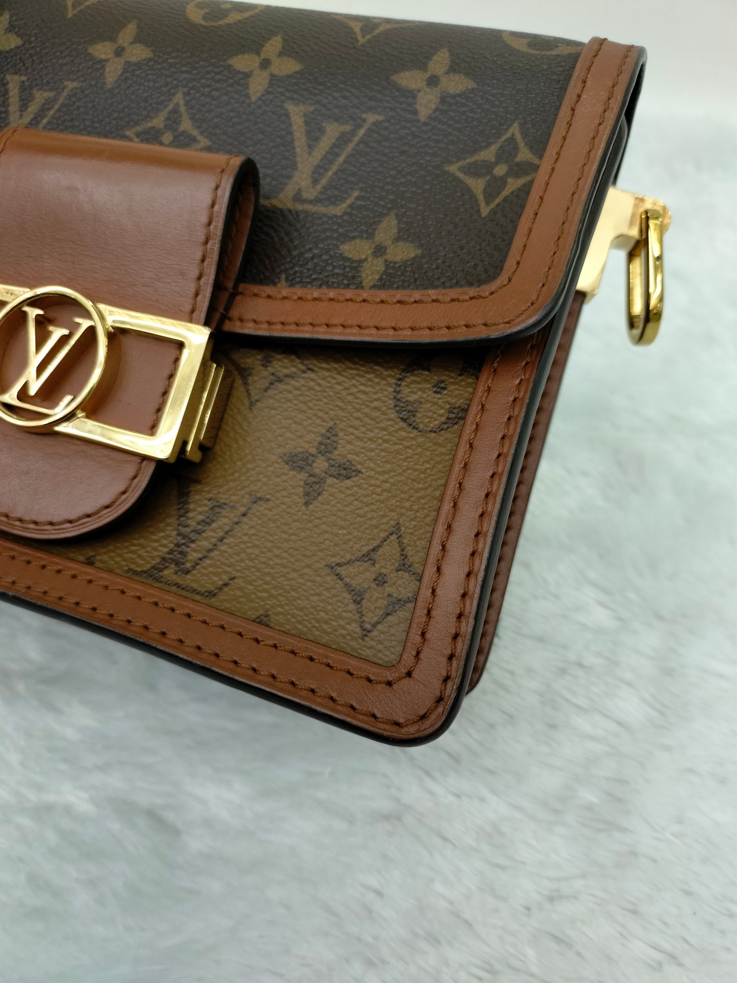 LV Dauphine Mini Monogram Reverse 2019