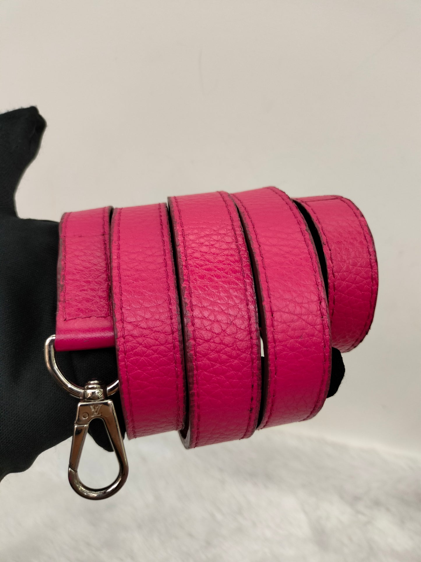 LV Capucines BB Fresia Fushcia 2014