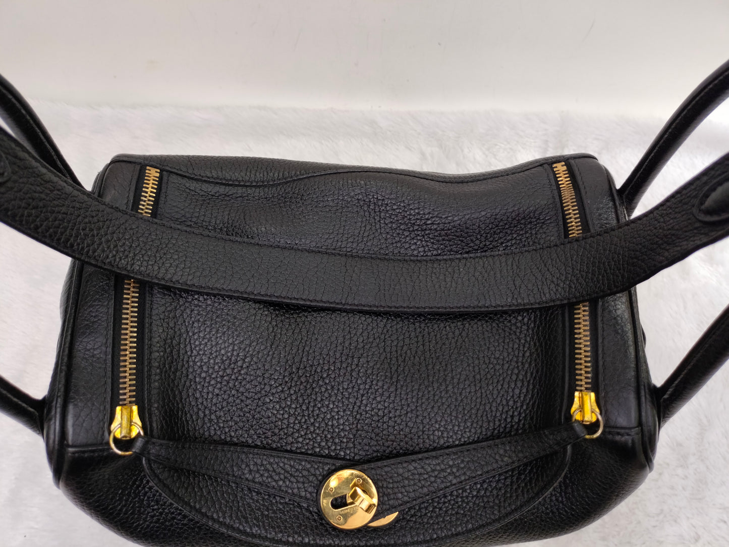 Lindy 30 Clem Black GHW #A