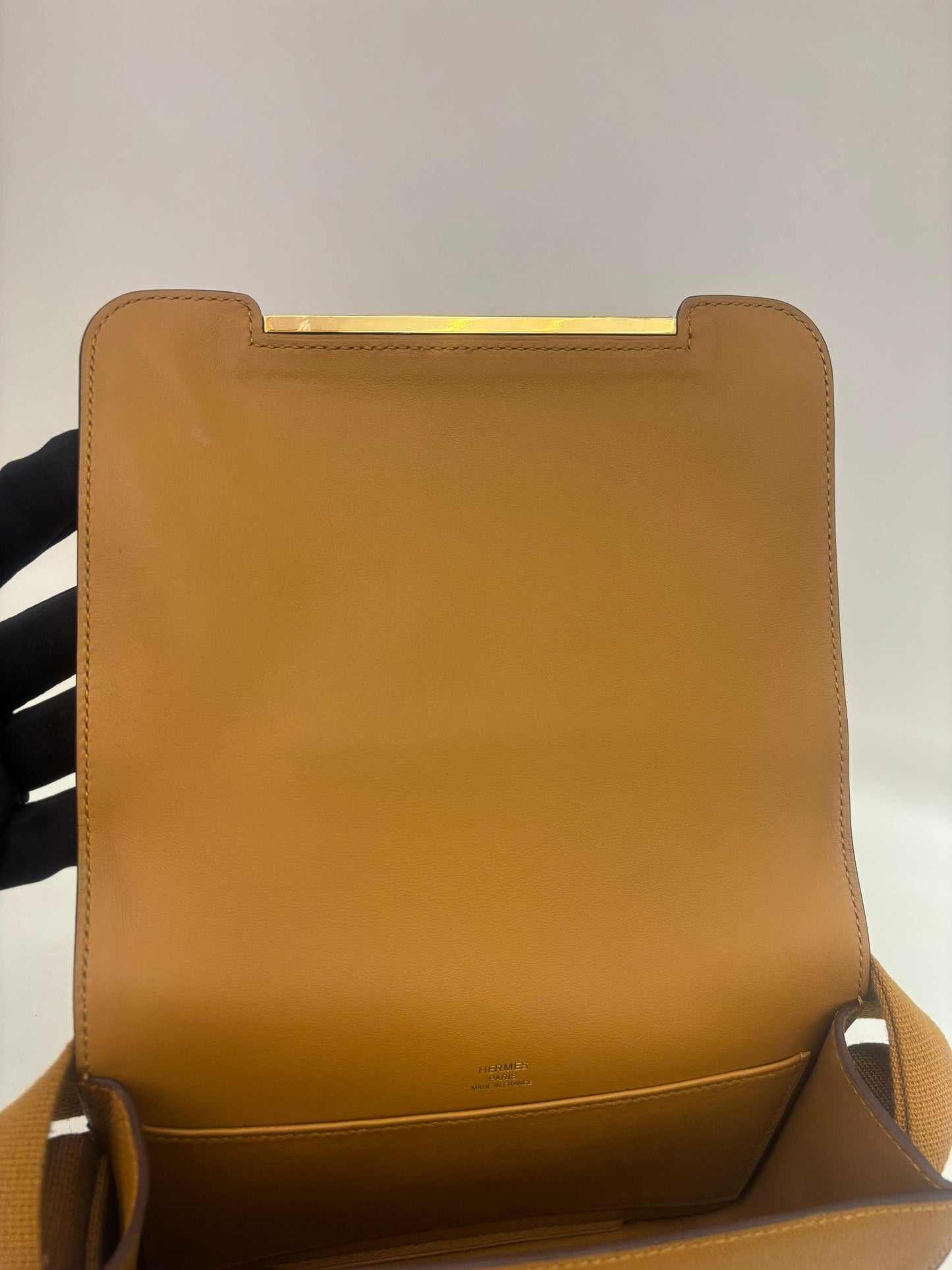 Hermes Geta Chevre Caramel GHW #B