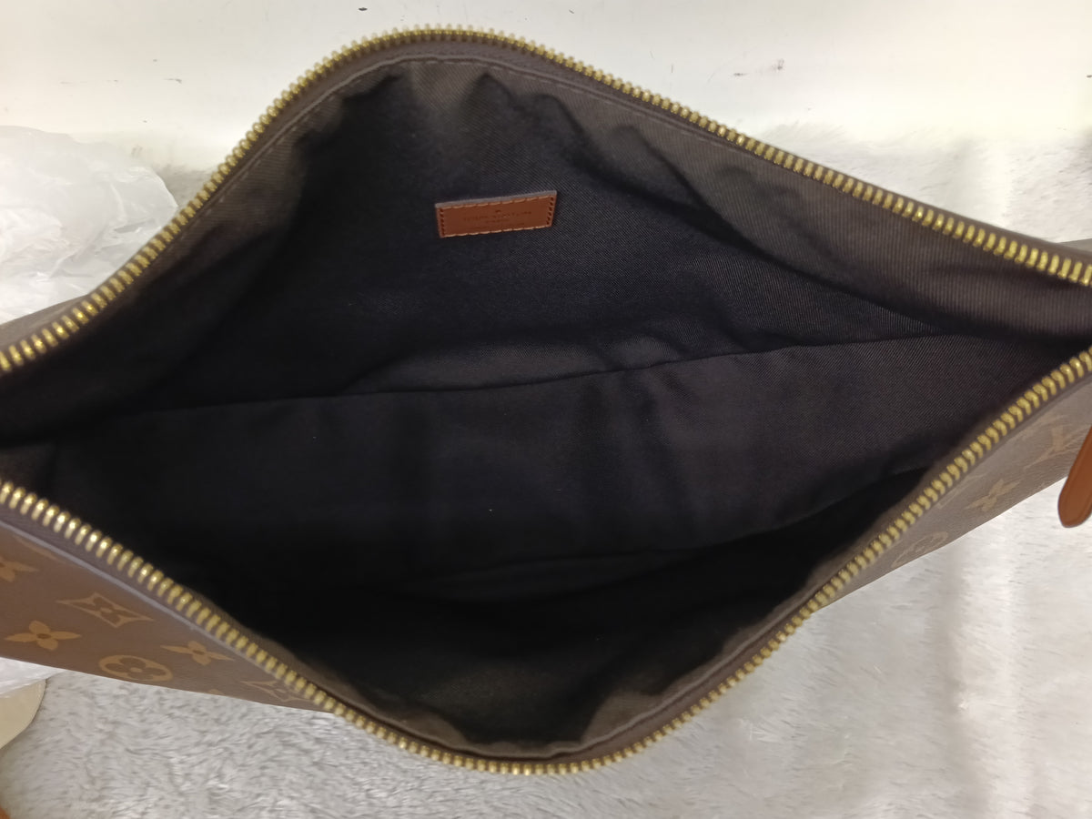 LV Loop Hobo Monogram Reverse (CHIP)