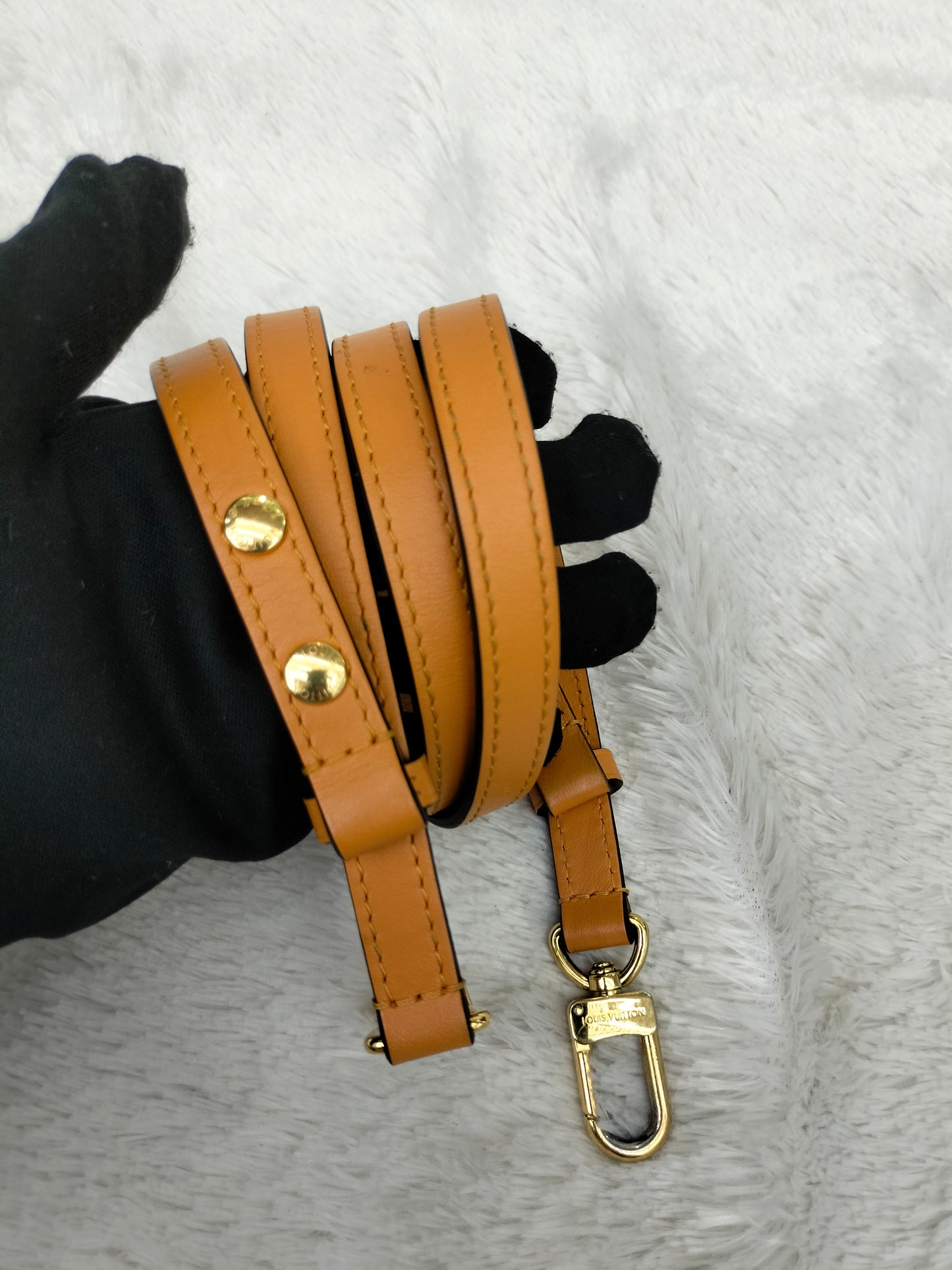 LV Neo Noe MM Damier Safran (CHIP)
