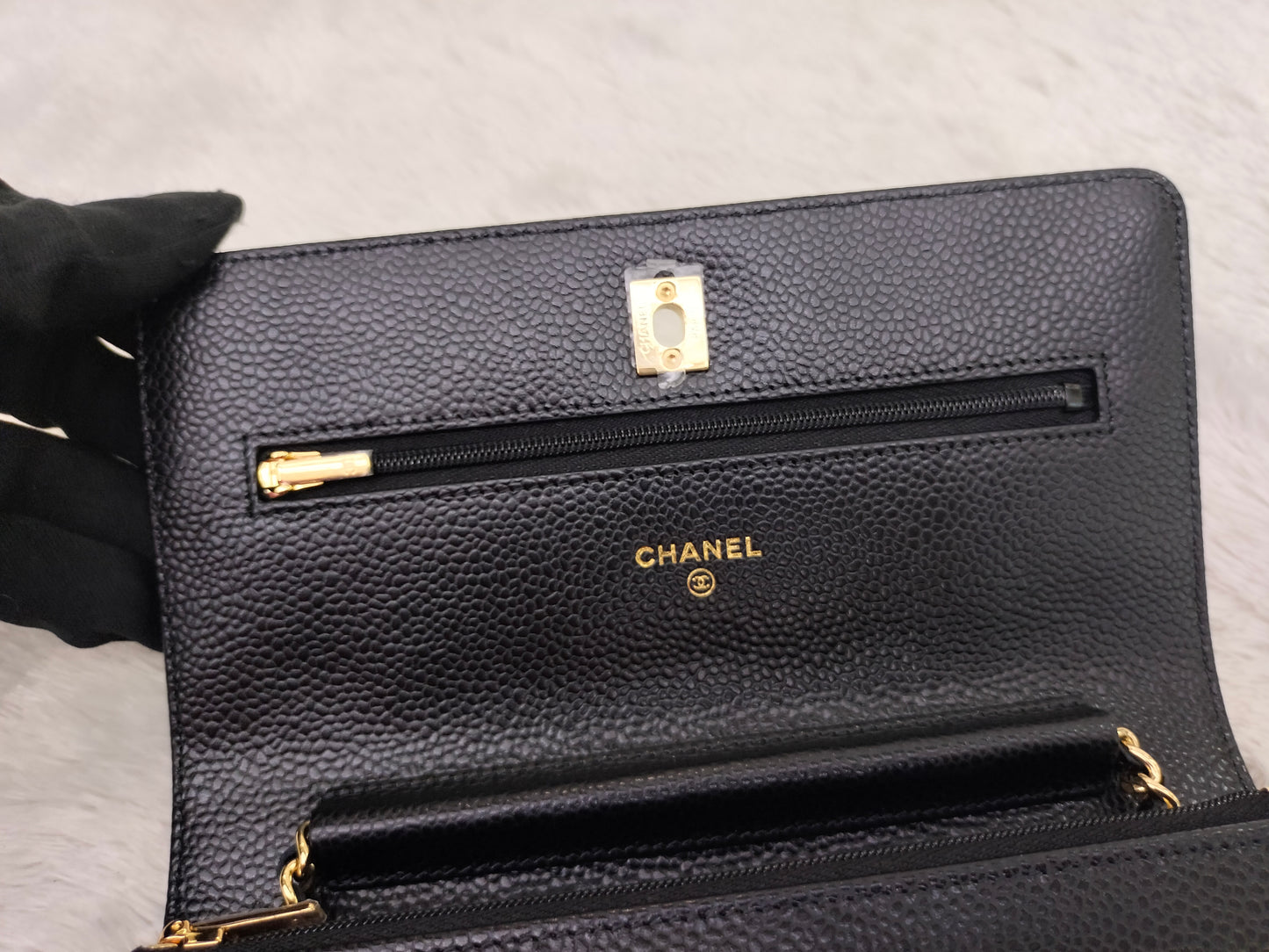 *NEW* Chanel WOC Caviar Black GHW (CHIP 2025)