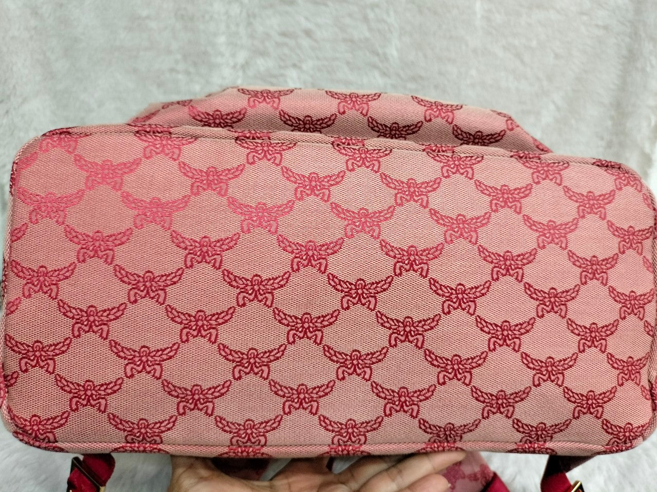 *Neverbeen Used* MCM Himmel Medium Backpack Lauretos Jacquard Red GHW 2024
