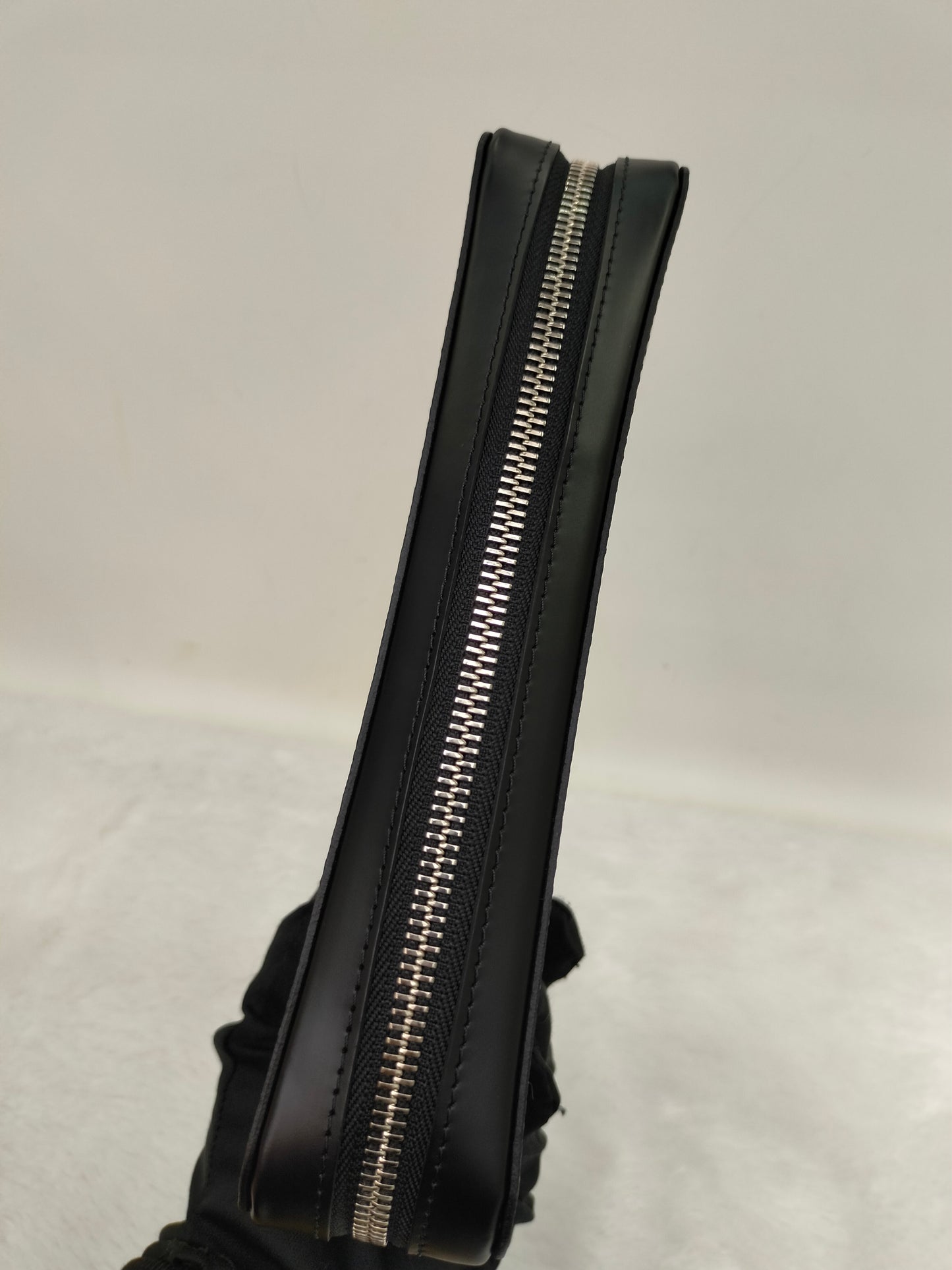 LV Zippy XL Travel Wallet Graphite 2017