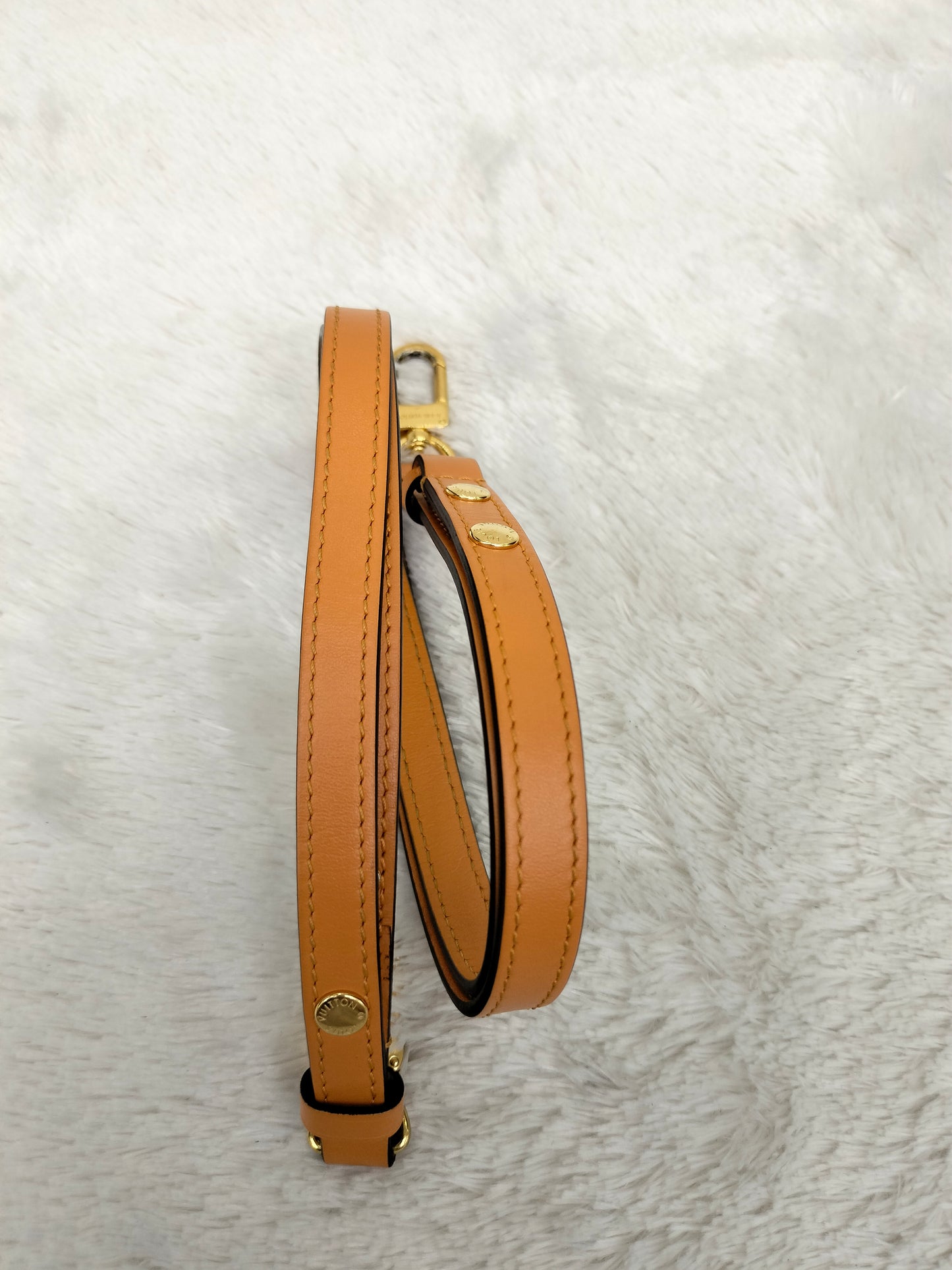 LV Neo Noe MM Damier Safran (CHIP)