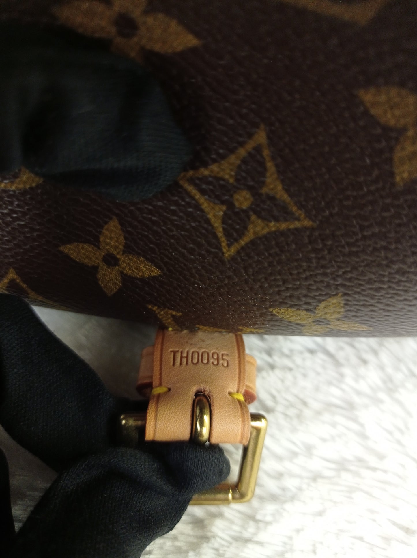 LV Sologne Shoulder Monogram