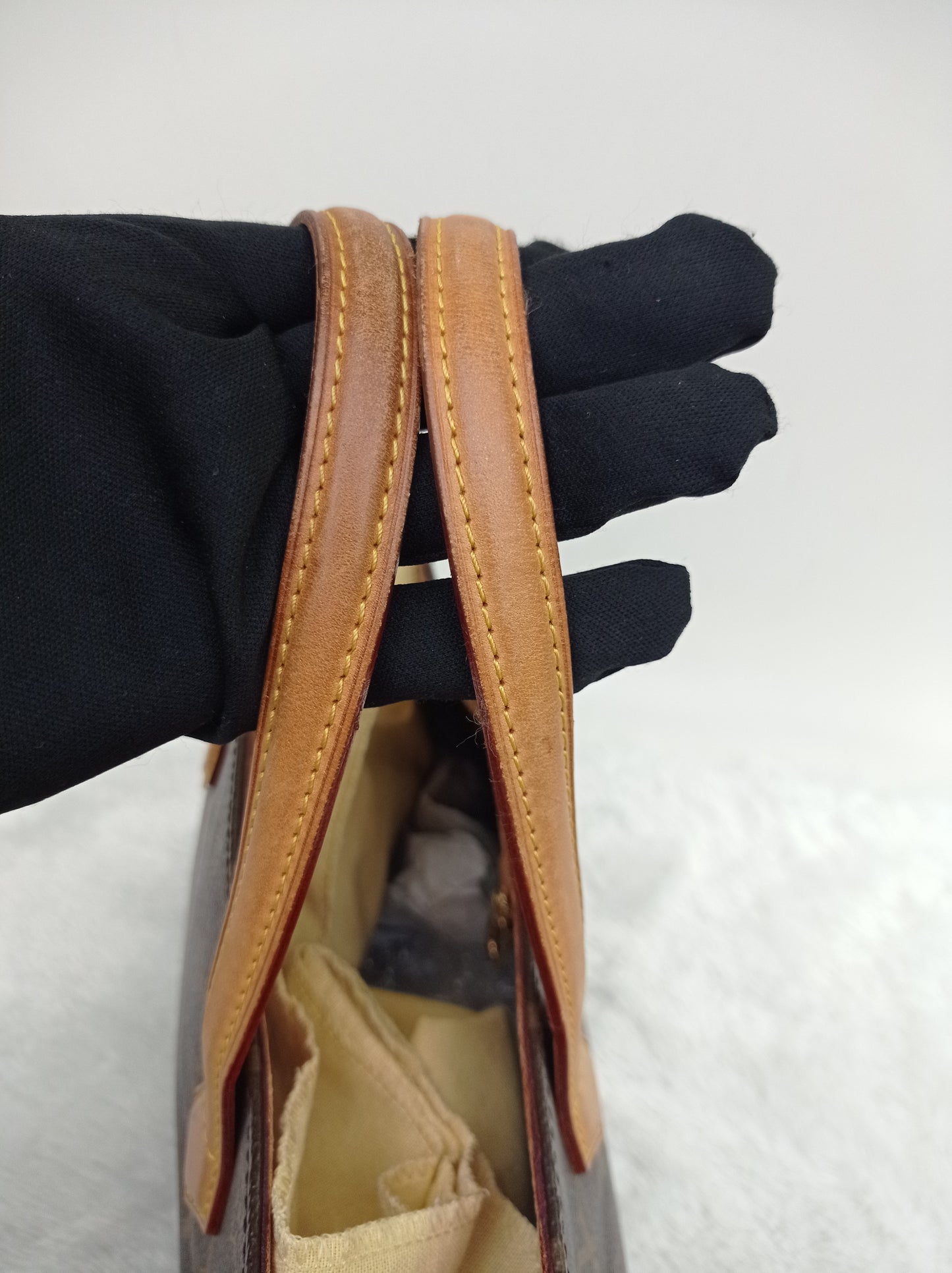 LV Wilshire PM Monogram