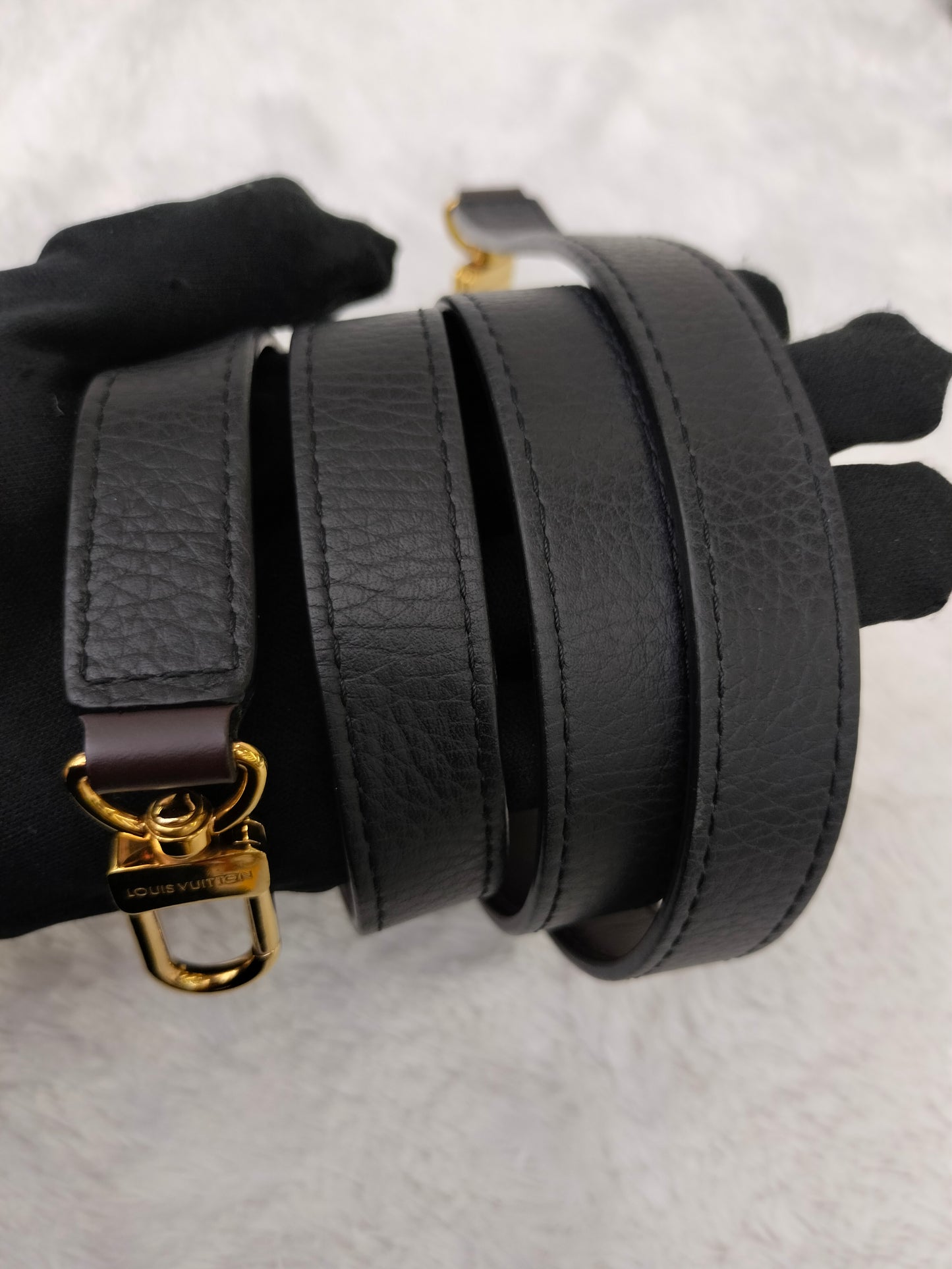 LV Bond Street BB Damier Noir 2019
