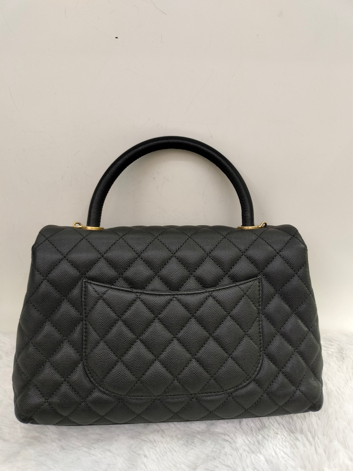 Chanel Coco Handle Medium Caviar Black GHW #25