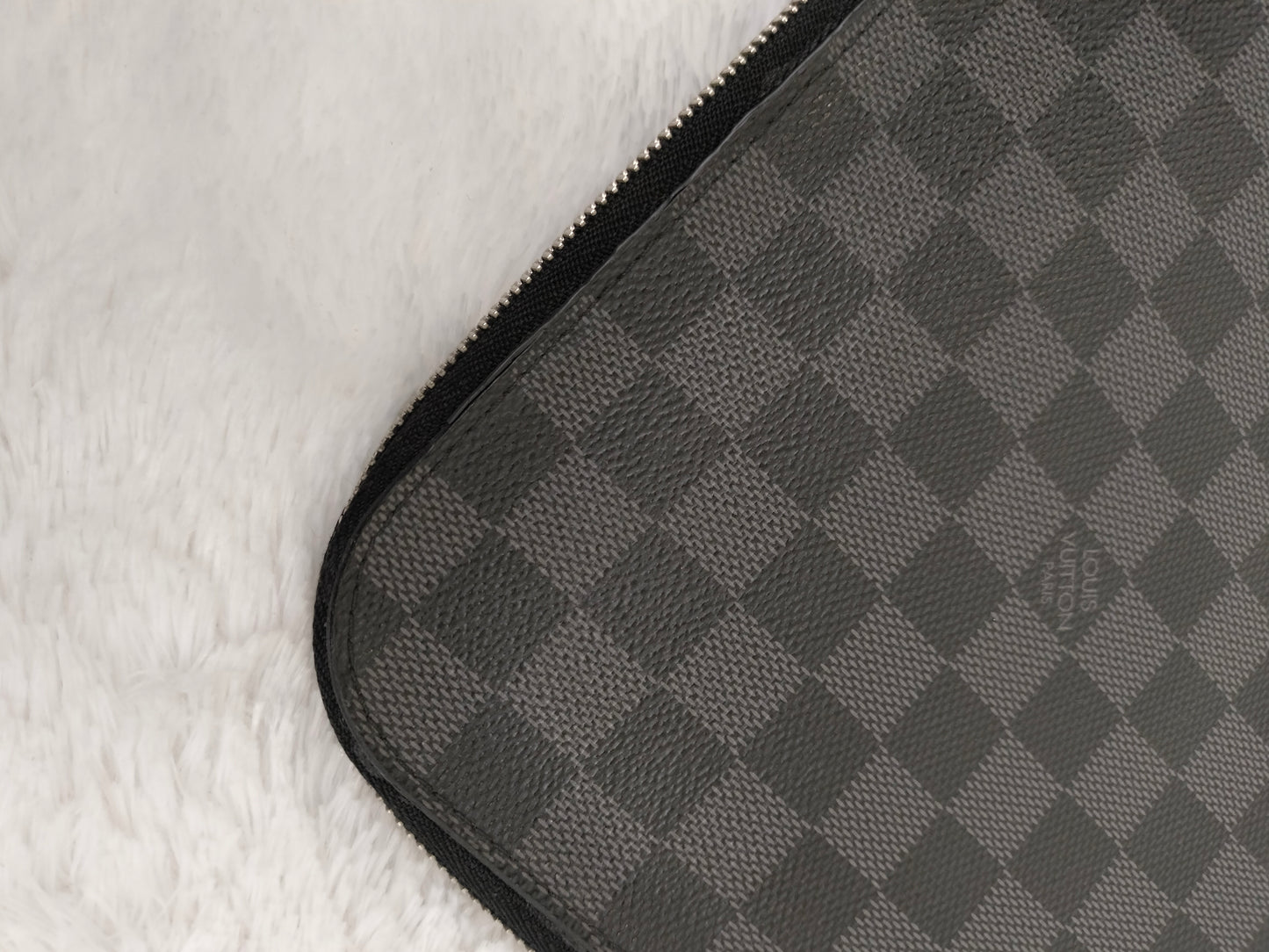 LV Jour GM Pochette Graphite 2017