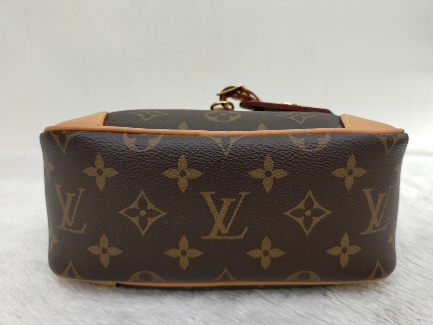 LV Deauville Mini Monogram 2020