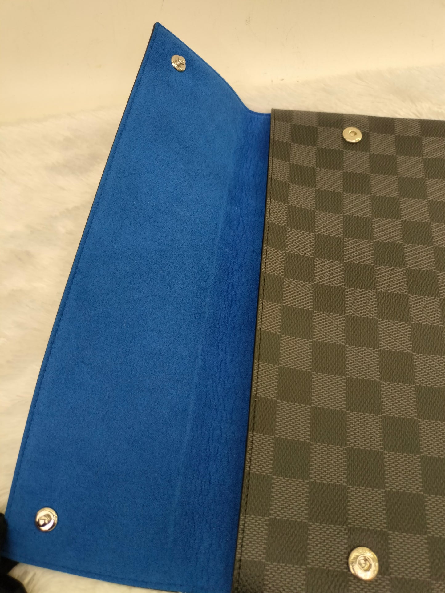 LV Alpha Pochette GM Portofolio Graphite